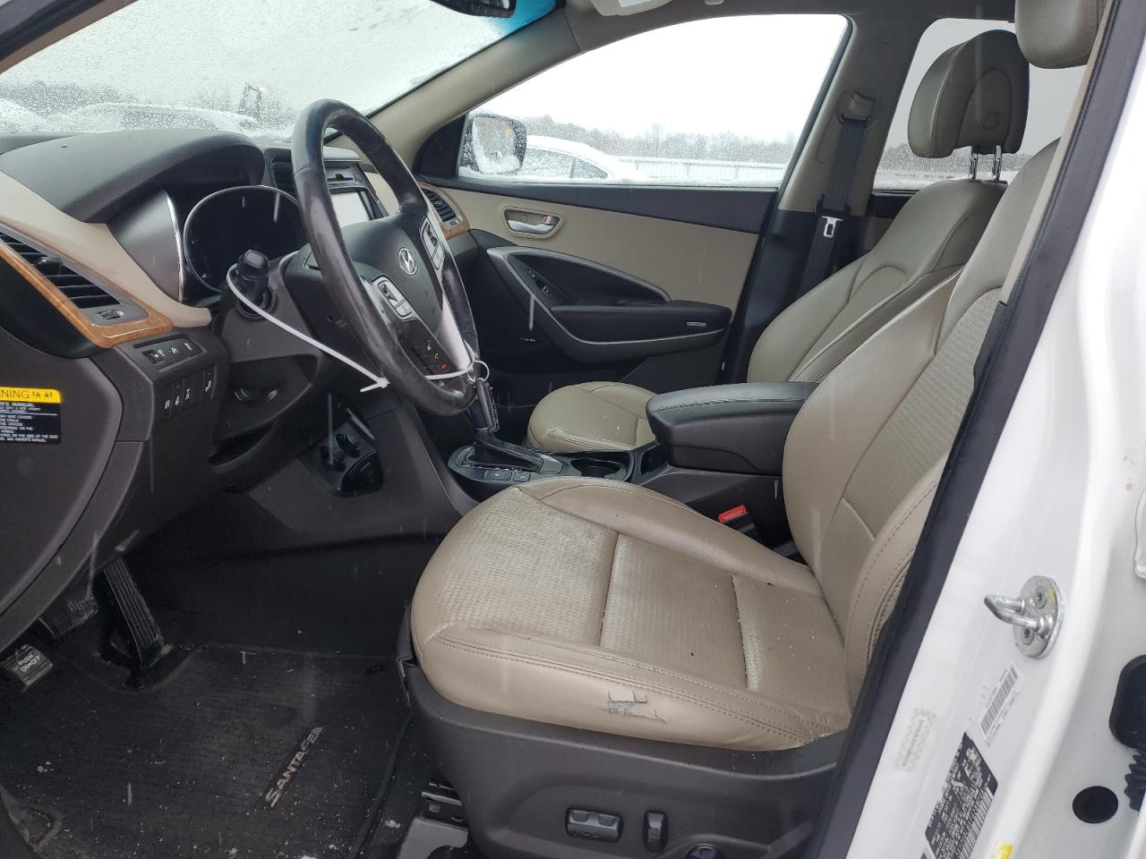 2015 Hyundai Santa Fe - Image 7