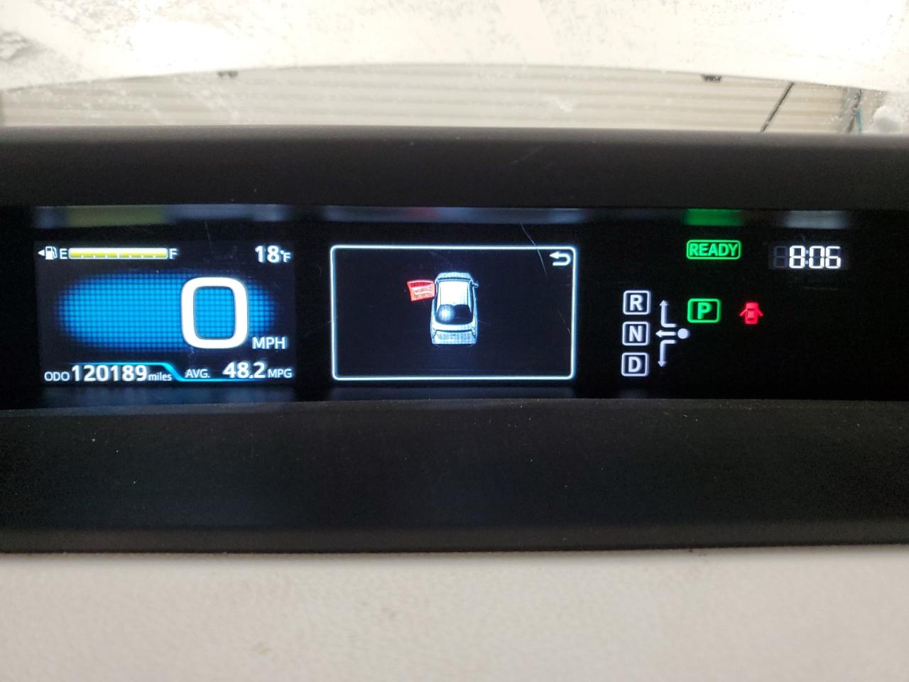 2016 Toyota Prius - Image 9
