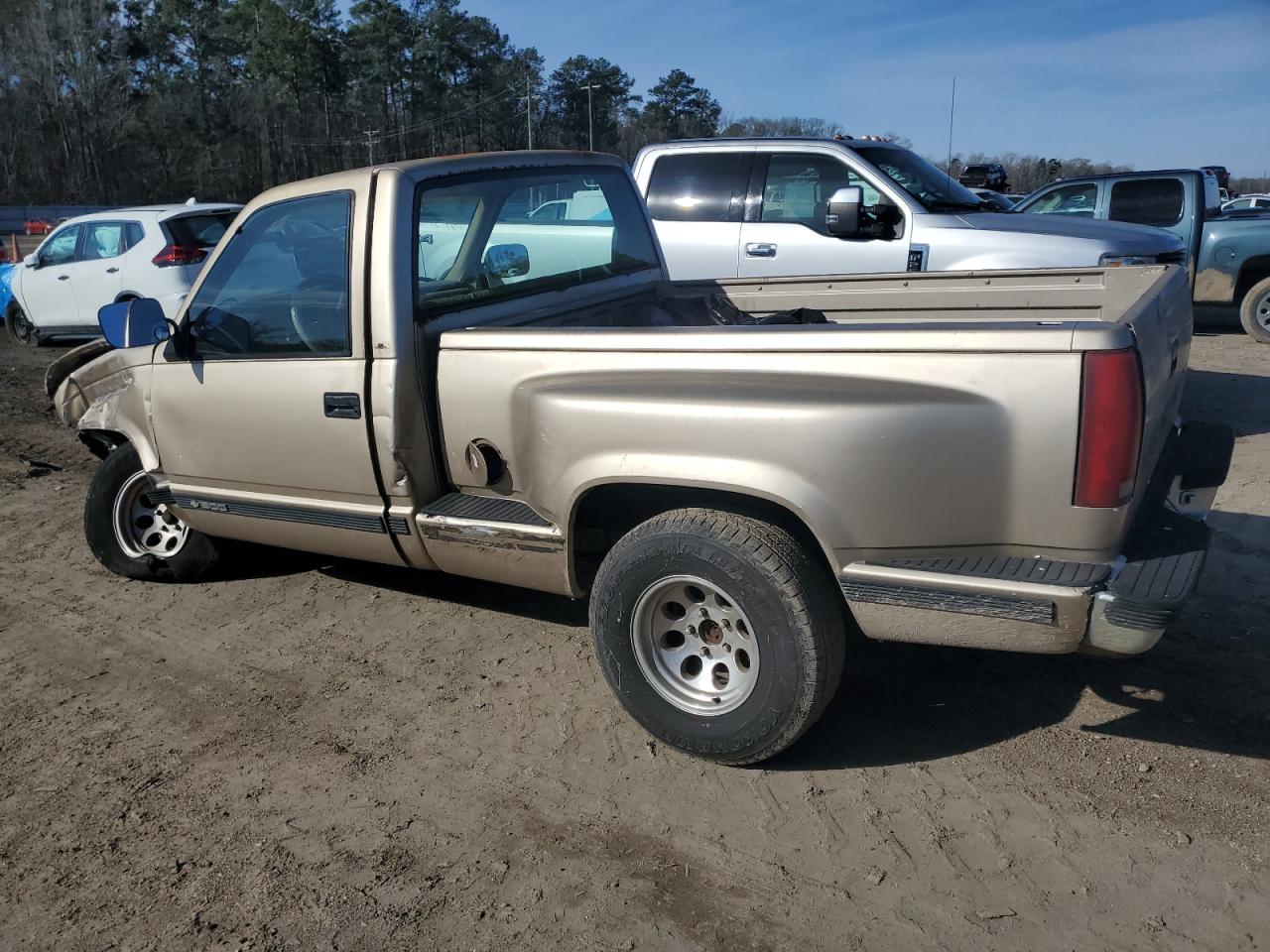 1989 Chevrolet GMT-400 - Image 2