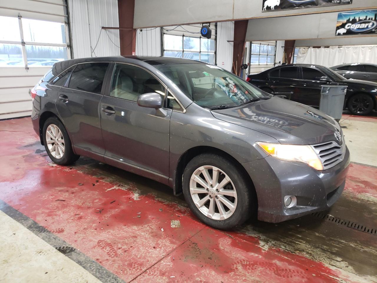 2010 Toyota Venza - Image 4