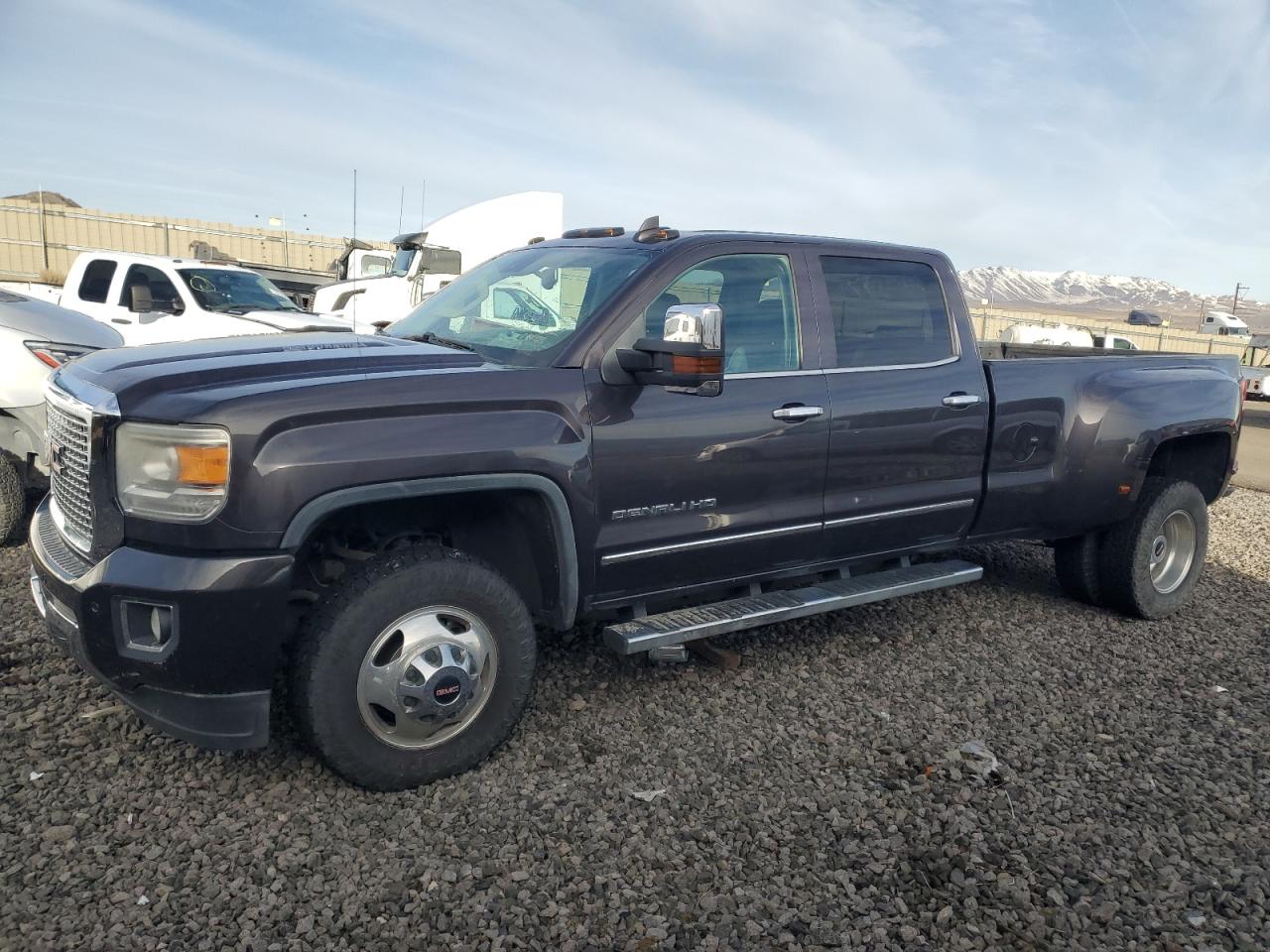 2015 GMC Sierra - Image 1