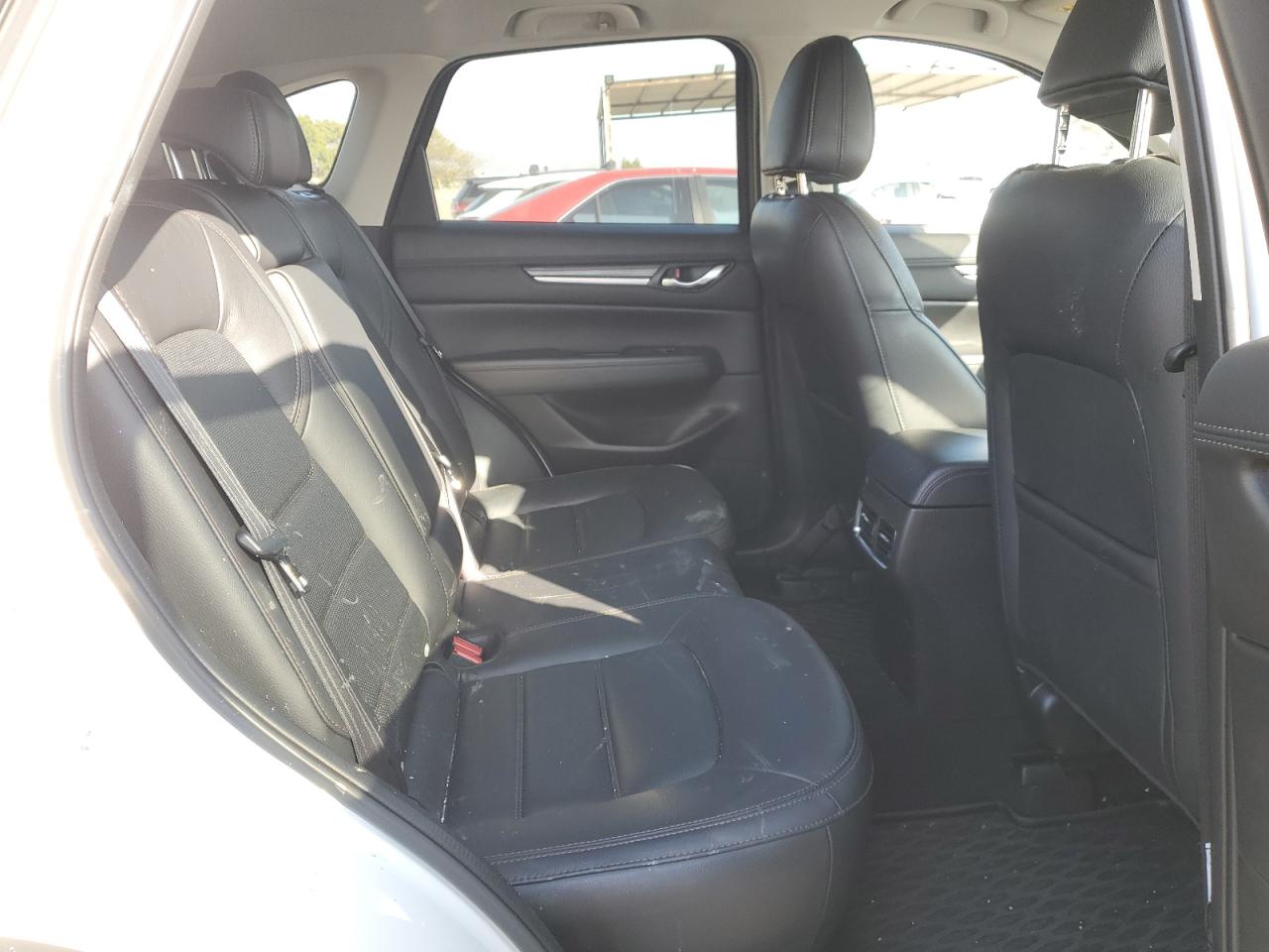2021 Mazda CX-5 - Image 11