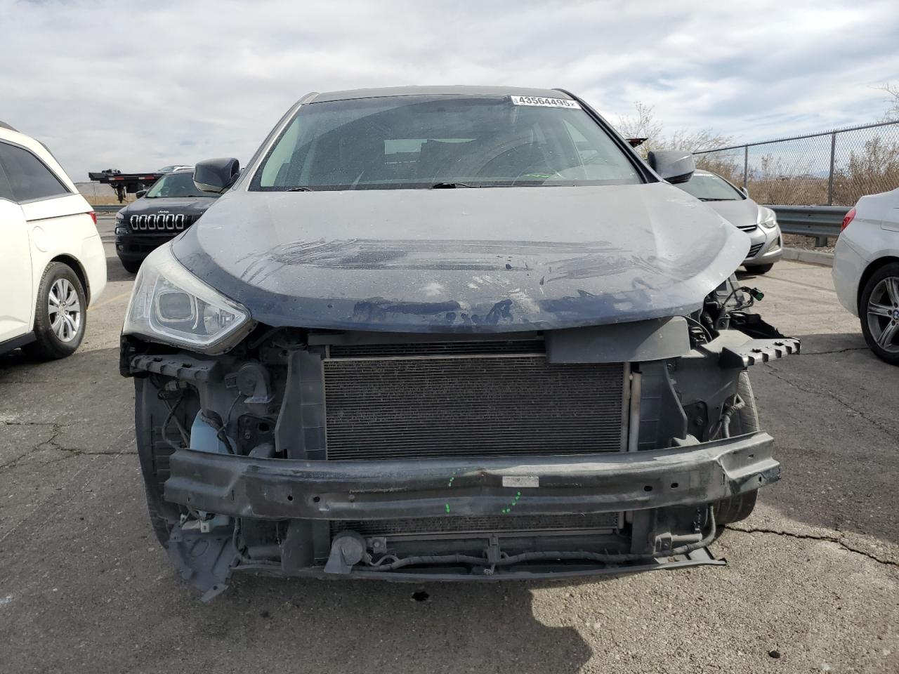 2016 Hyundai Santa Fe - Image 5
