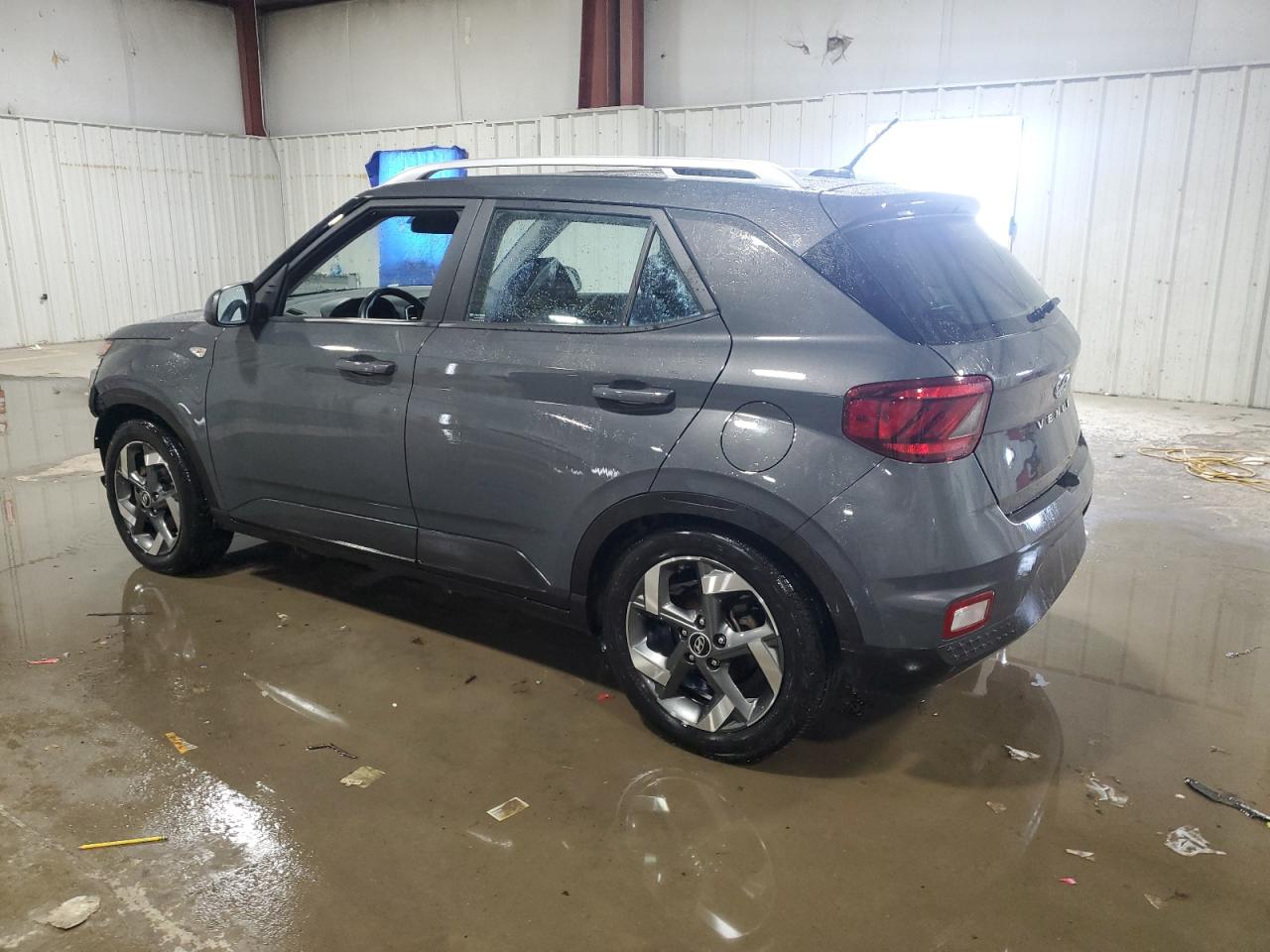 2023 Hyundai Venue - Image 2