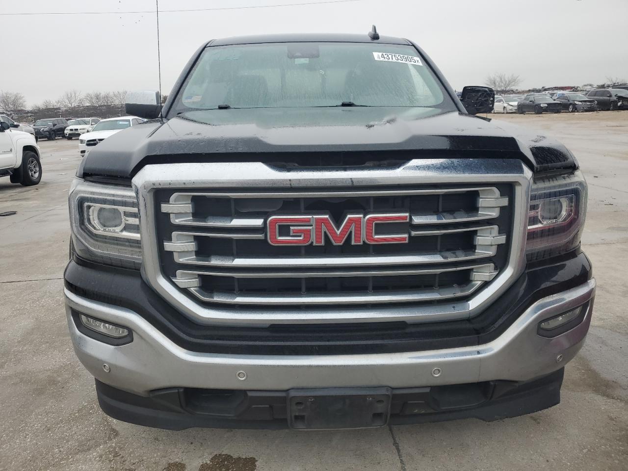 2018 GMC Sierra - Image 5
