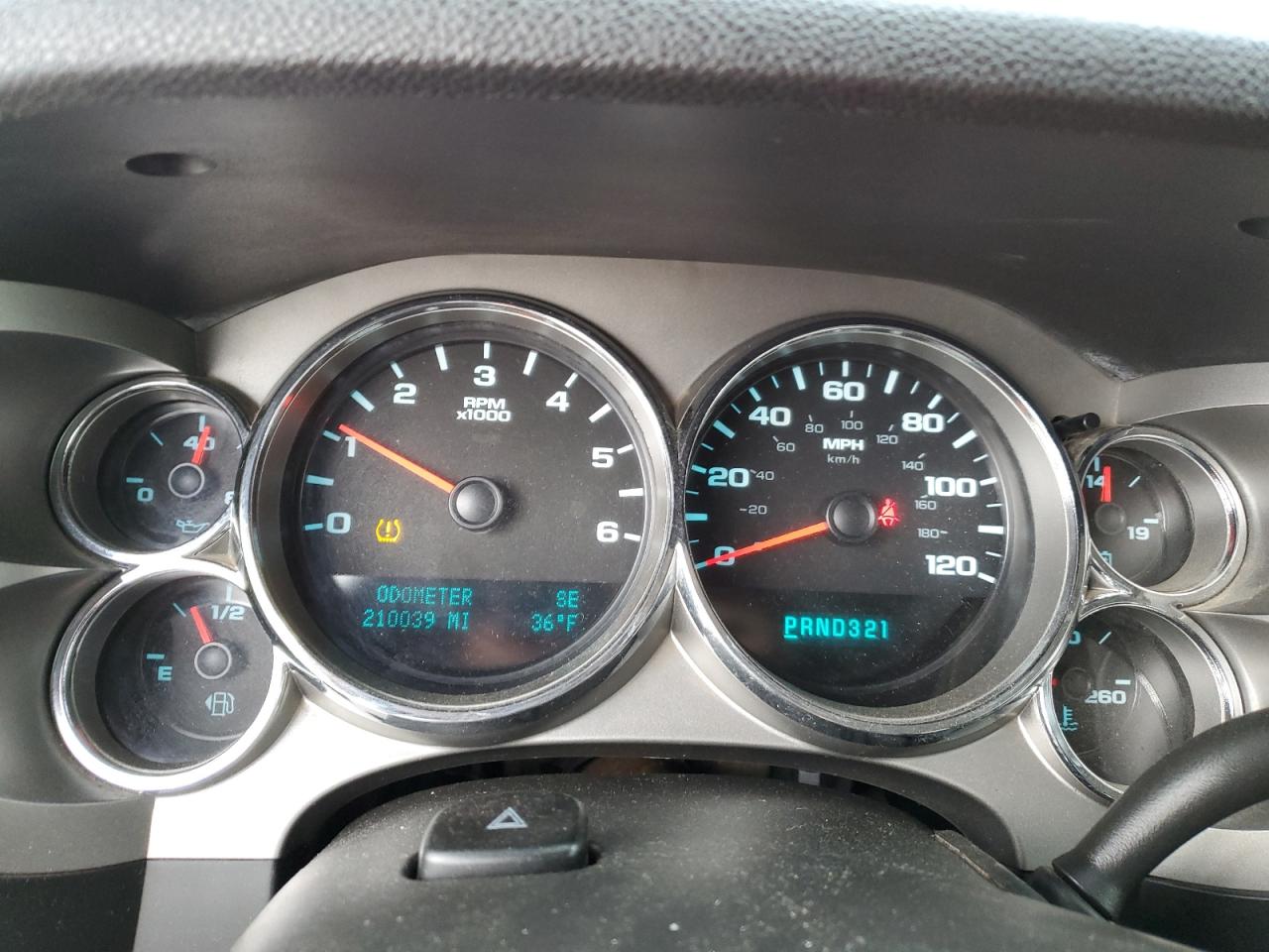 2009 Chevrolet Silverado - Image 9