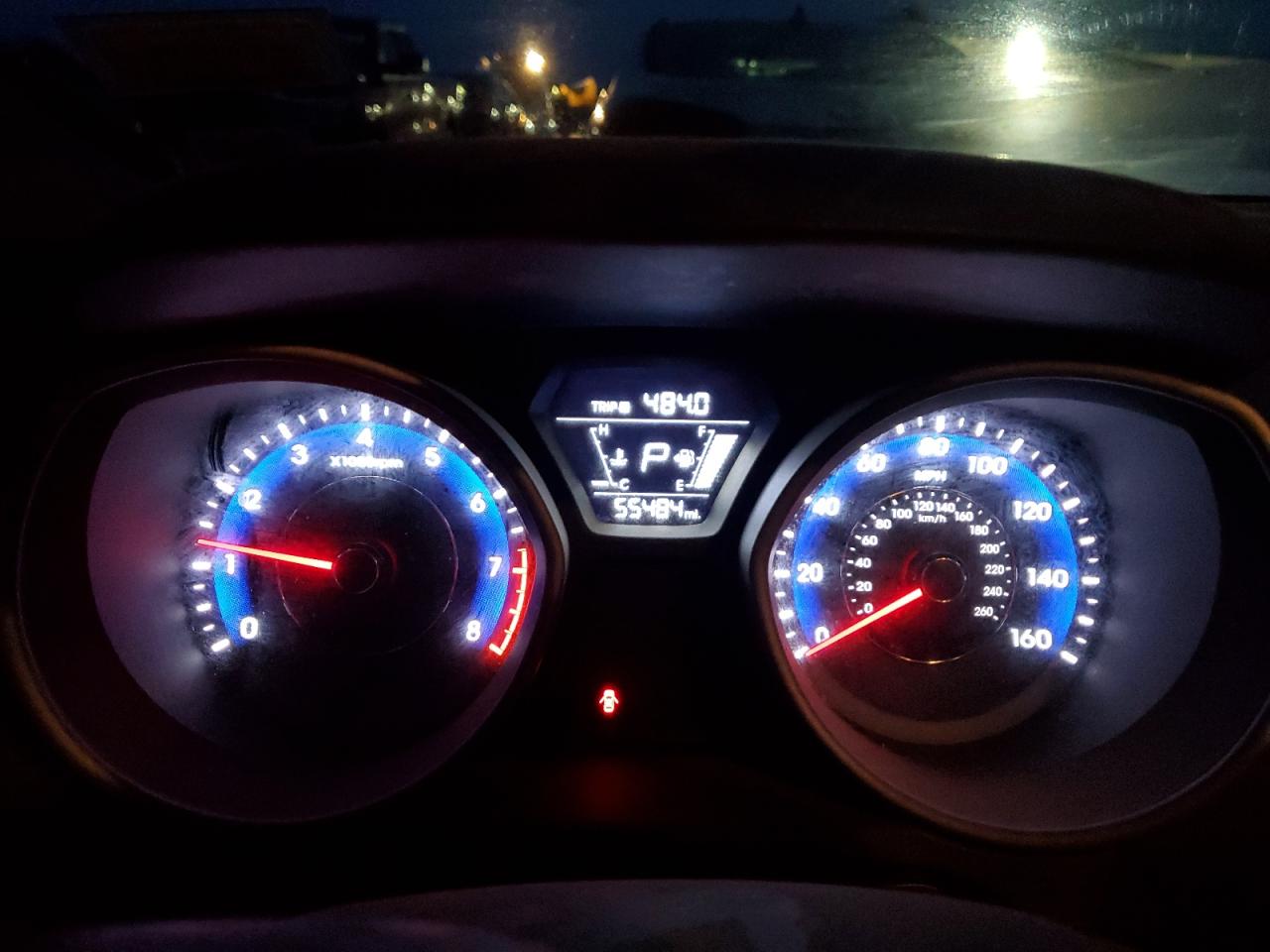 2016 Hyundai Elantra - Image 9