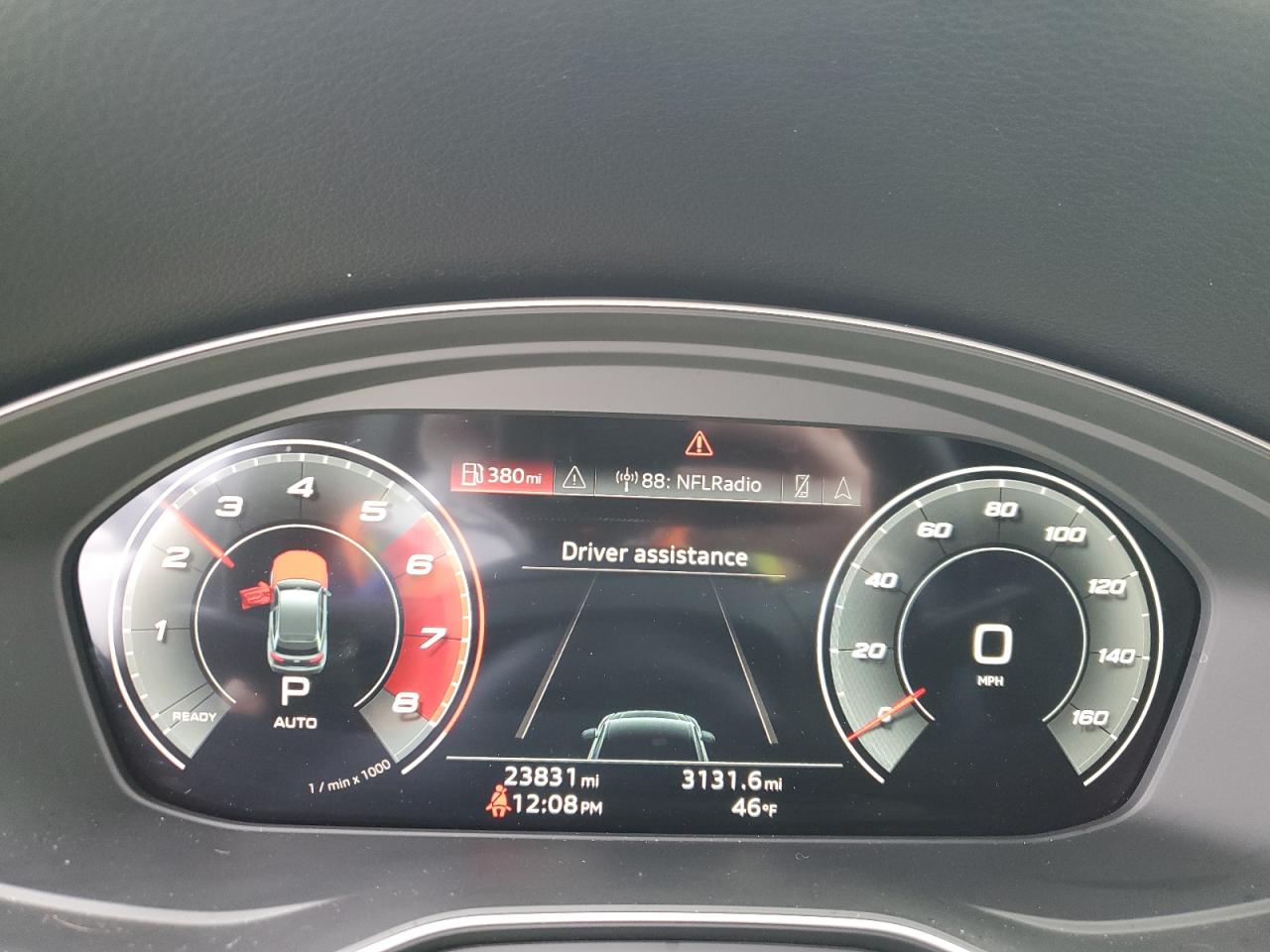 2023 Audi SQ5 Sportback - Image 9