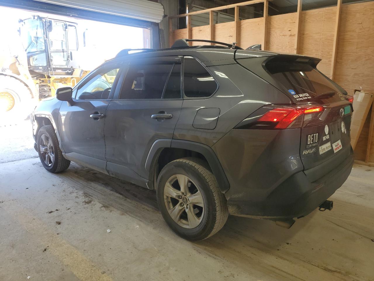2019 Toyota RAV 4 - Image 2