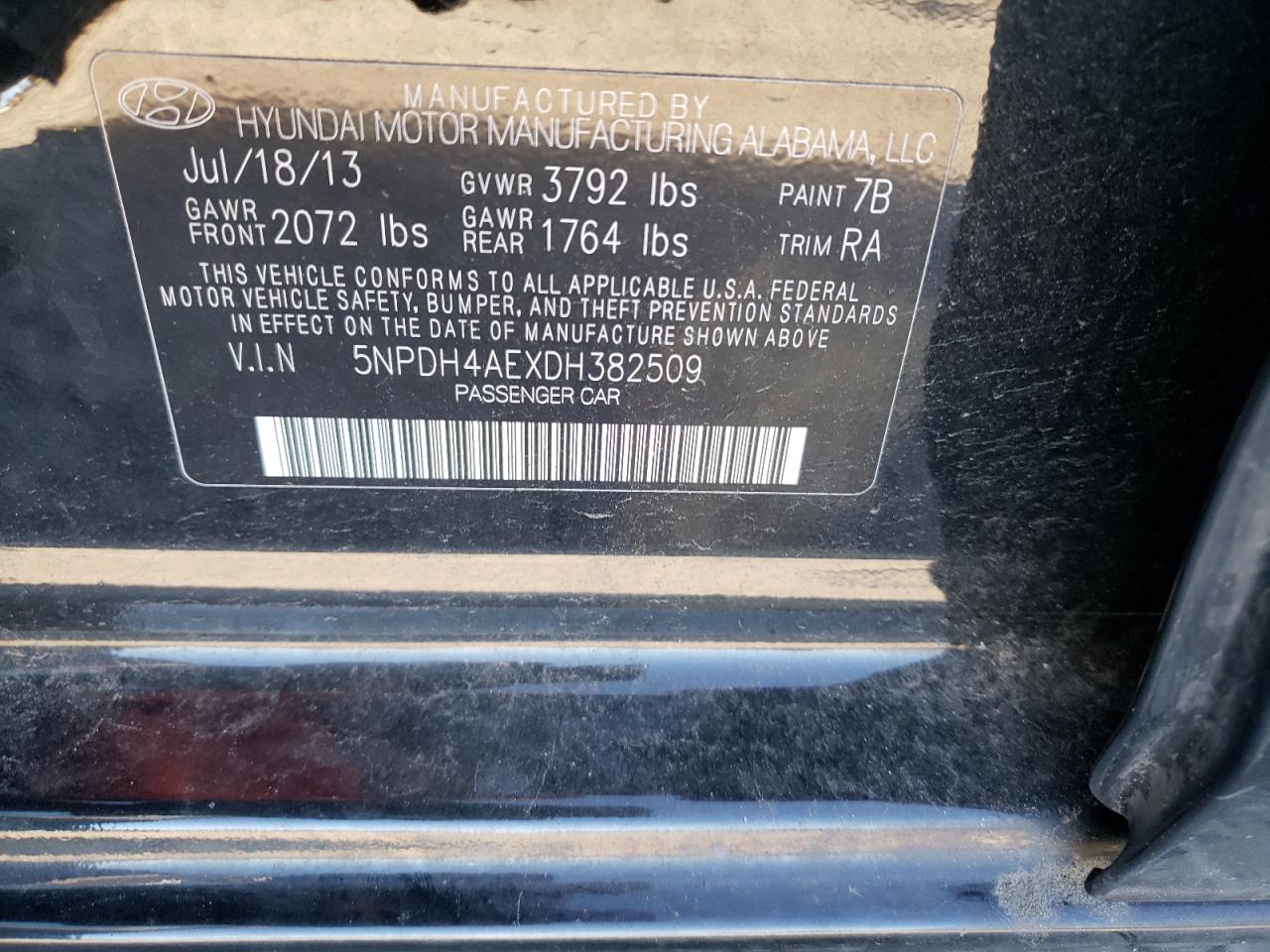 2013 Hyundai Elantra - Image 12