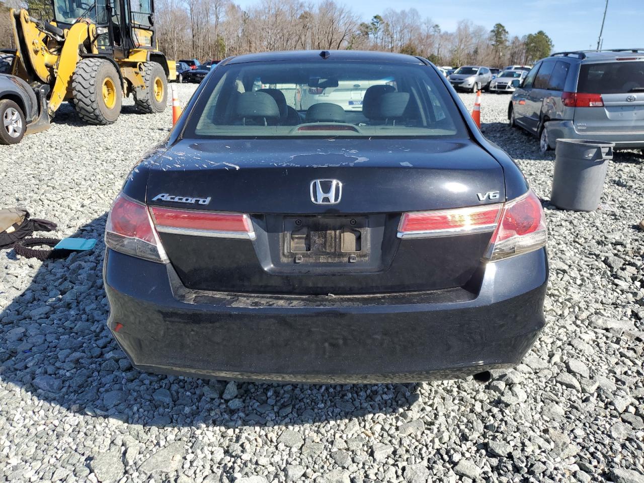 2009 Honda Accord - Image 6