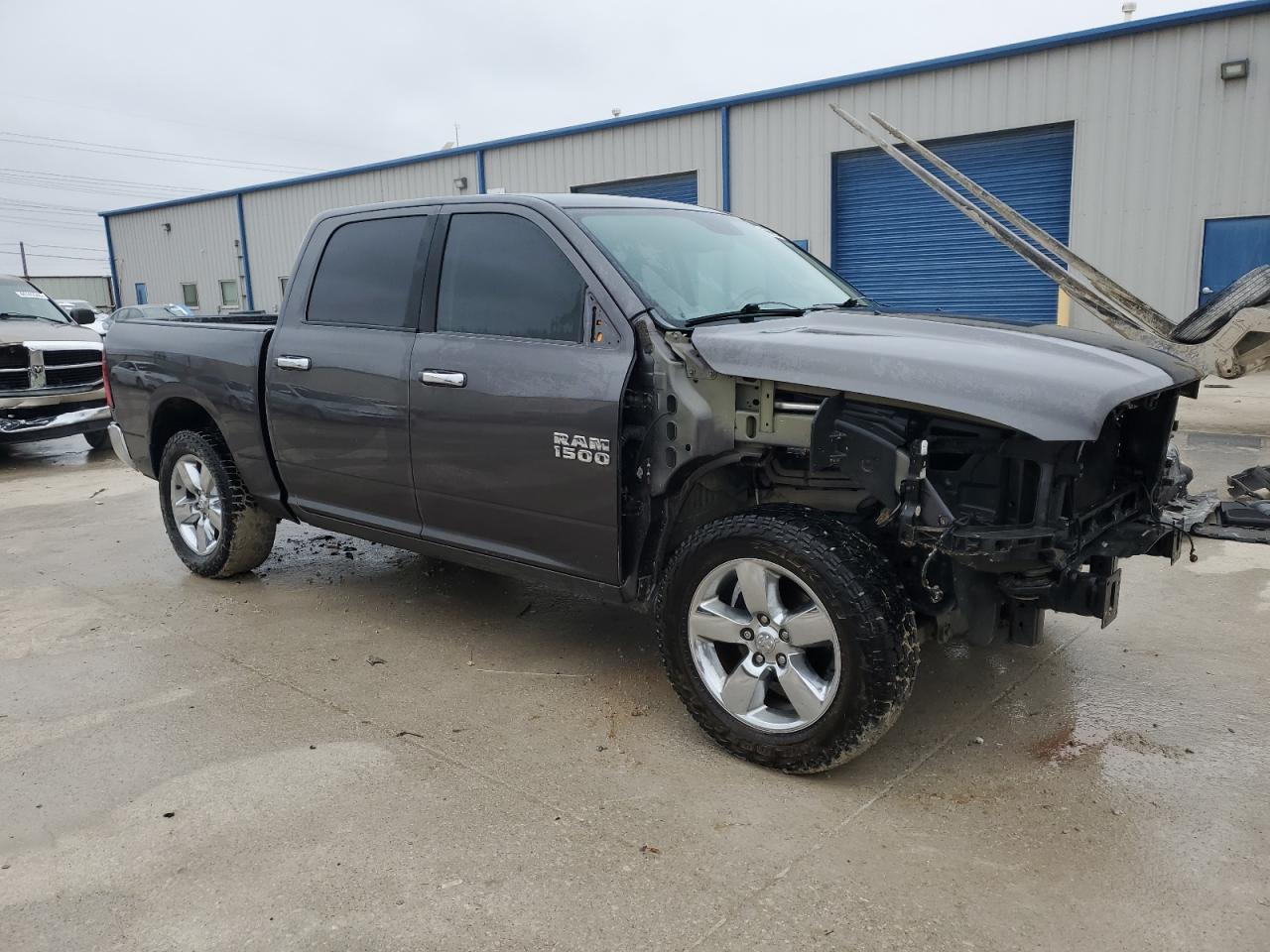 2015 RAM 1500 - Image 4