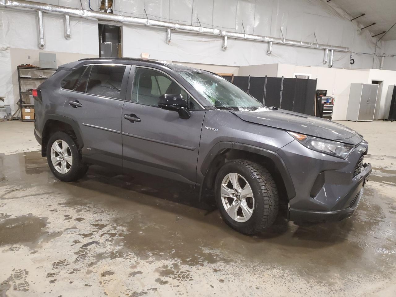 2021 Toyota RAV 4 - Image 4
