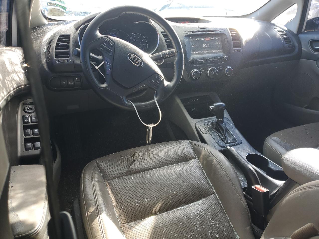 2016 Kia Forte - Image 8