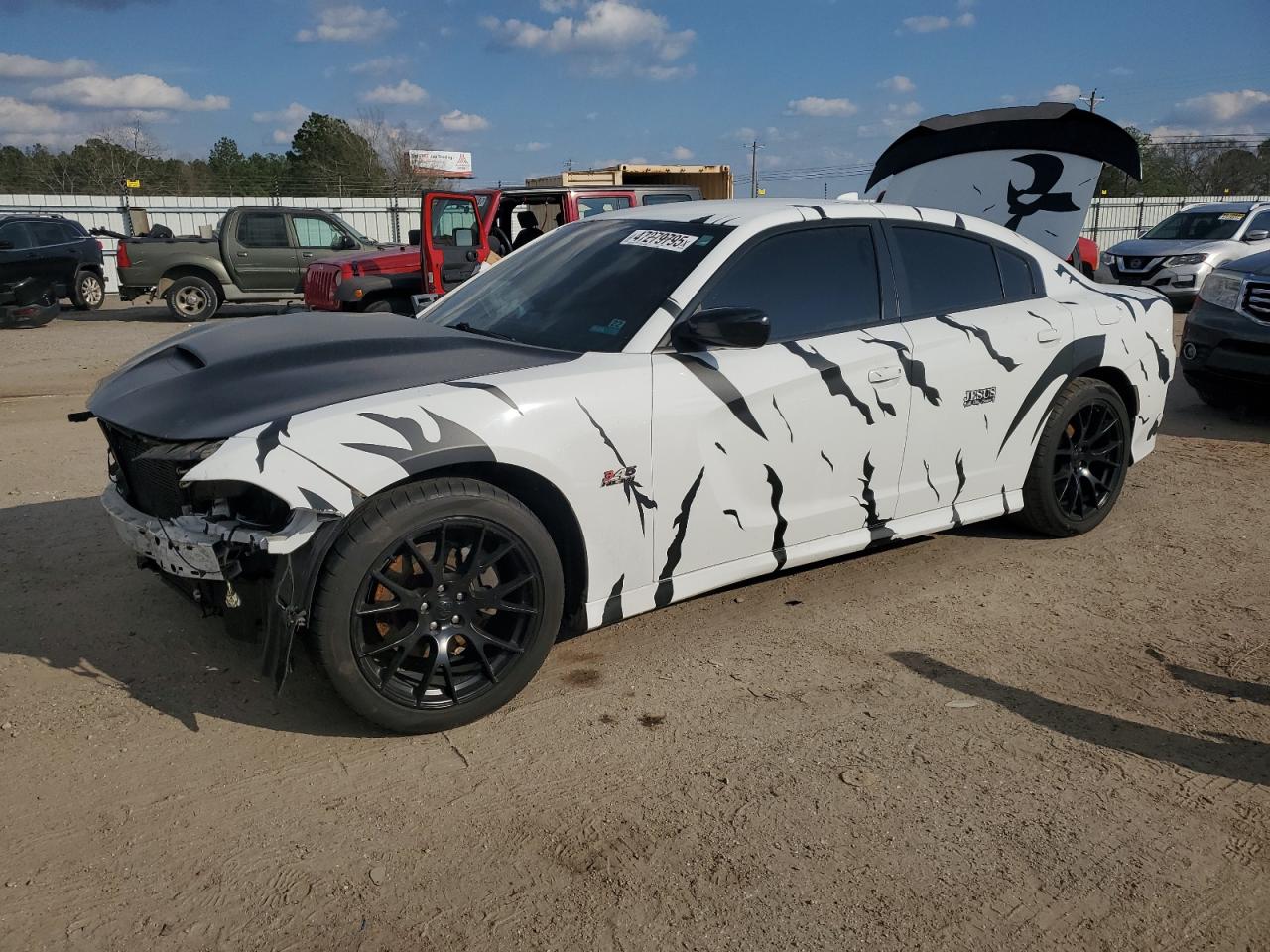 2019 Dodge Charger - Image 1