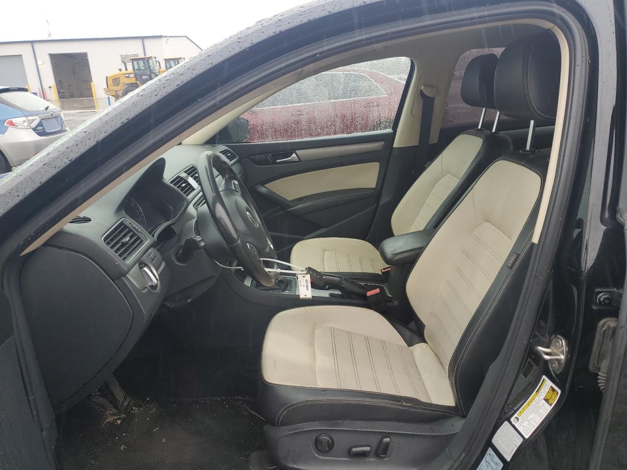 2015 Volkswagen Passat - Image 7