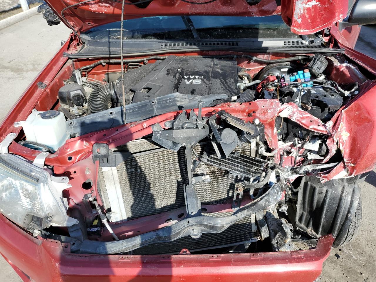 2015 Toyota Tacoma - Image 11