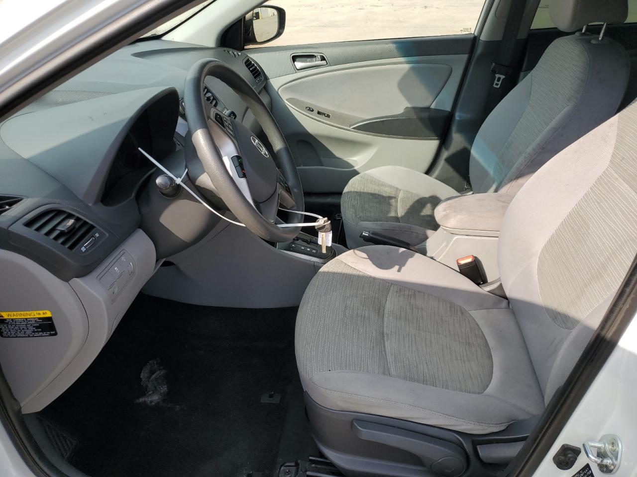 2017 Hyundai Accent - Image 7