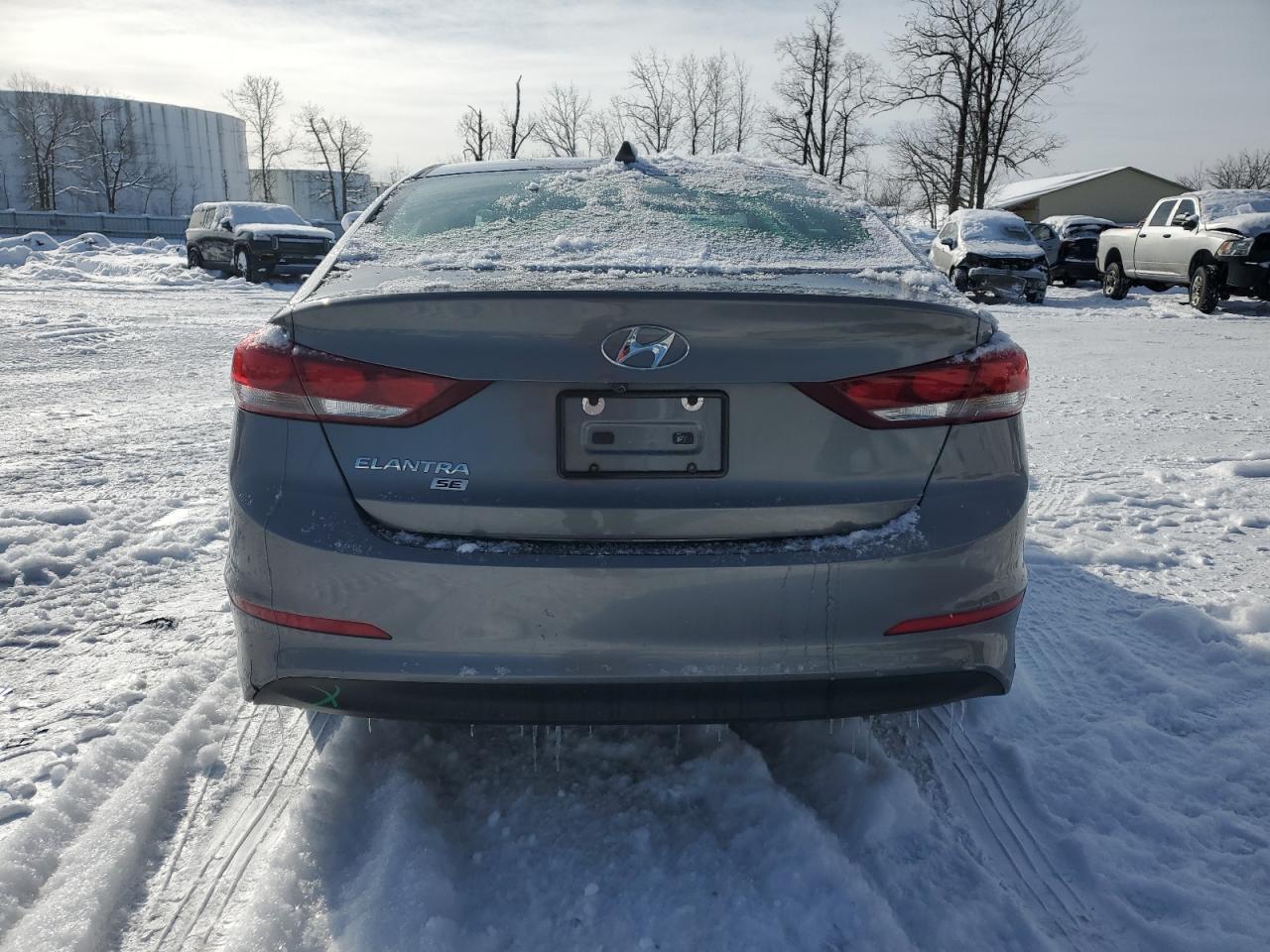 2018 Hyundai Elantra - Image 6