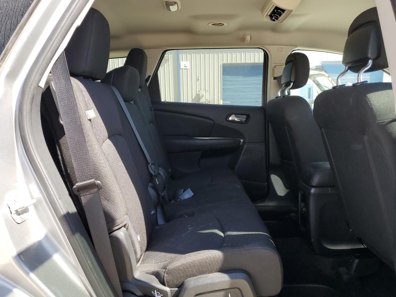 2015 Dodge Journey - Image 11