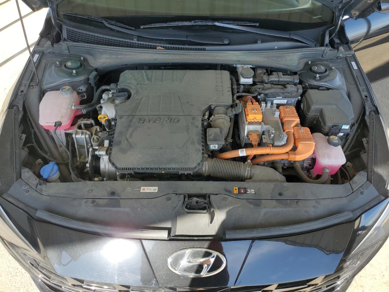 2023 Hyundai Elantra - Image 11