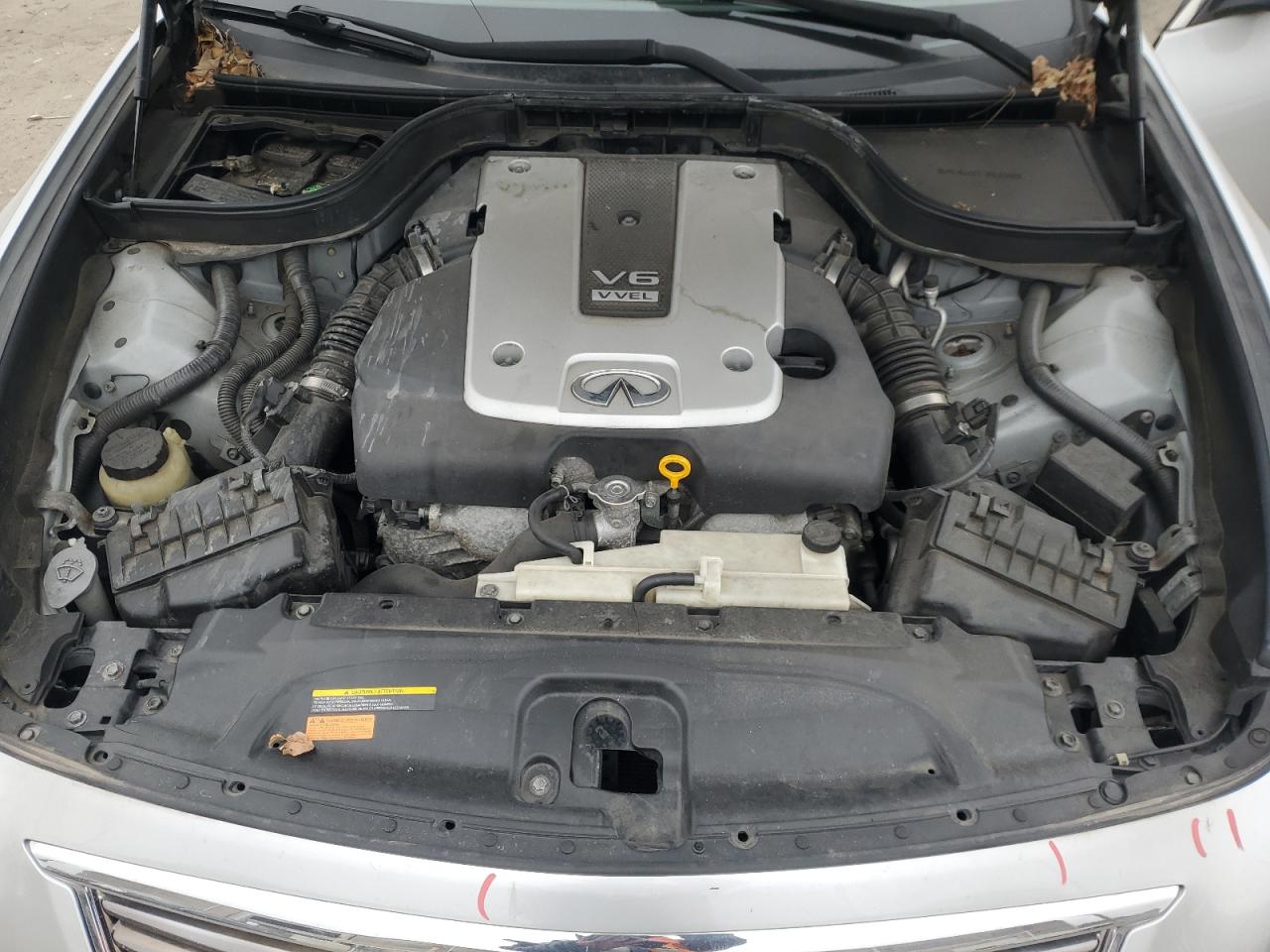 2011 Infiniti G - Image 11