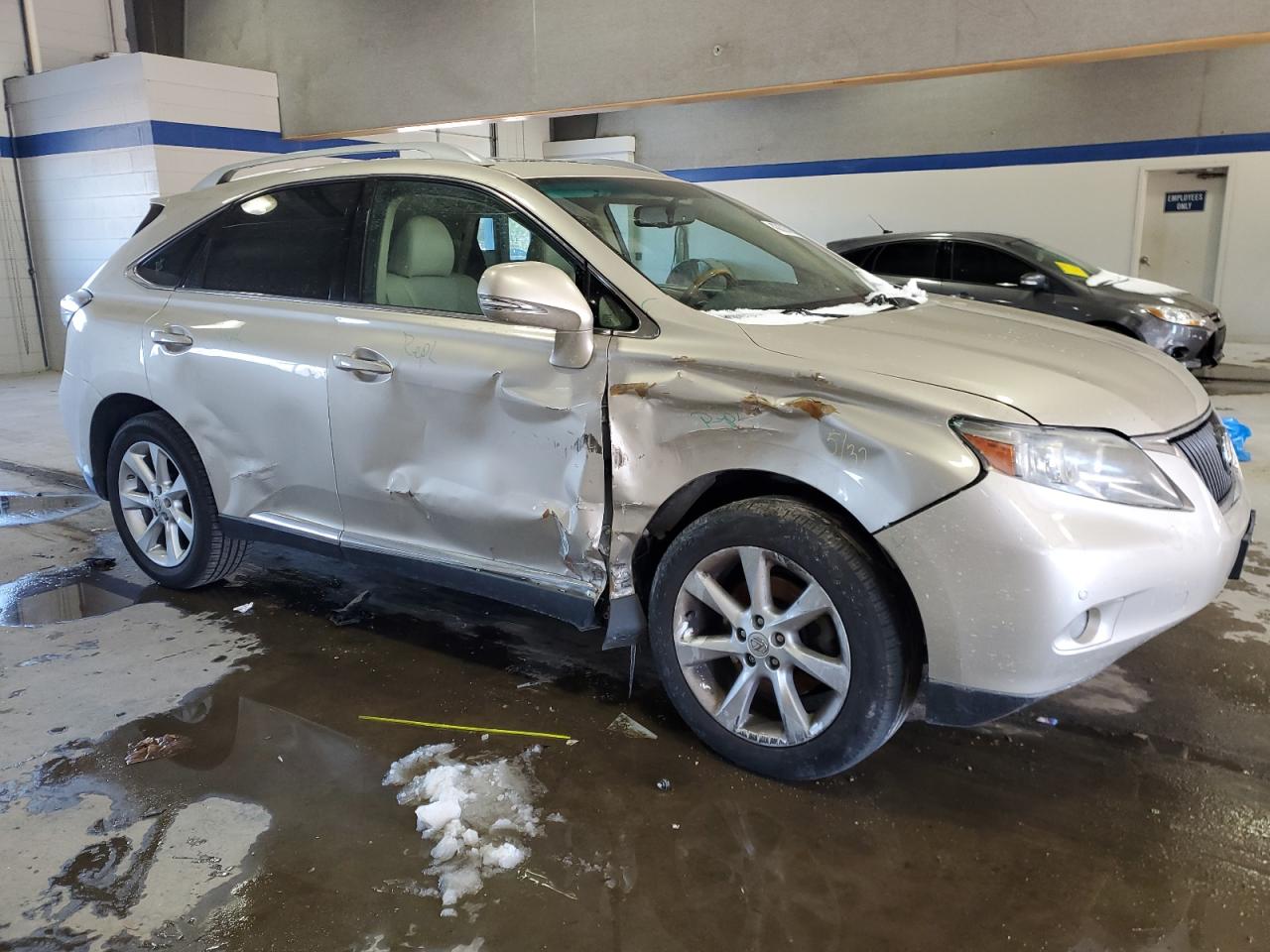 2011 Lexus RX - Image 4