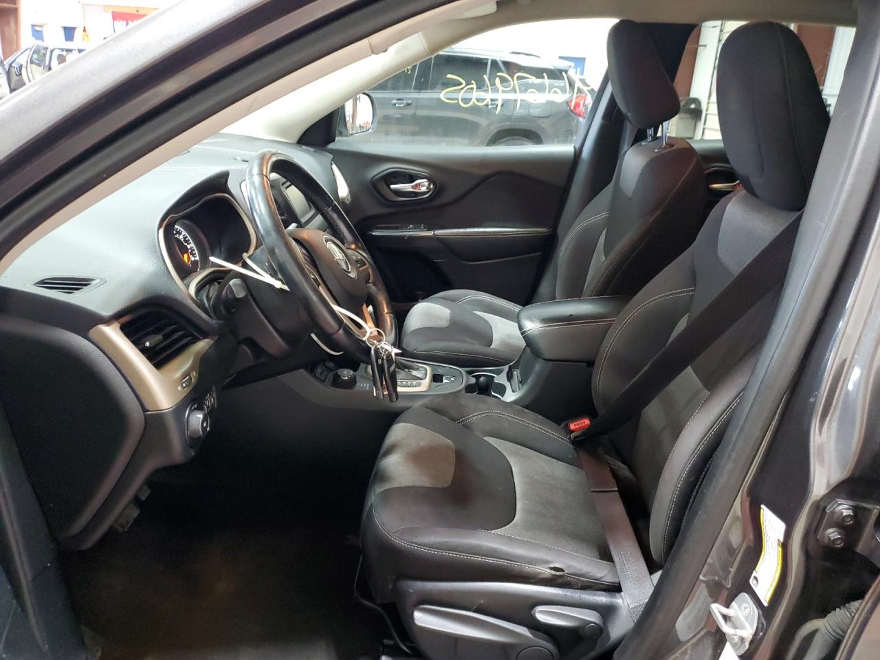 2014 Jeep Grand Cherokee - Image 7