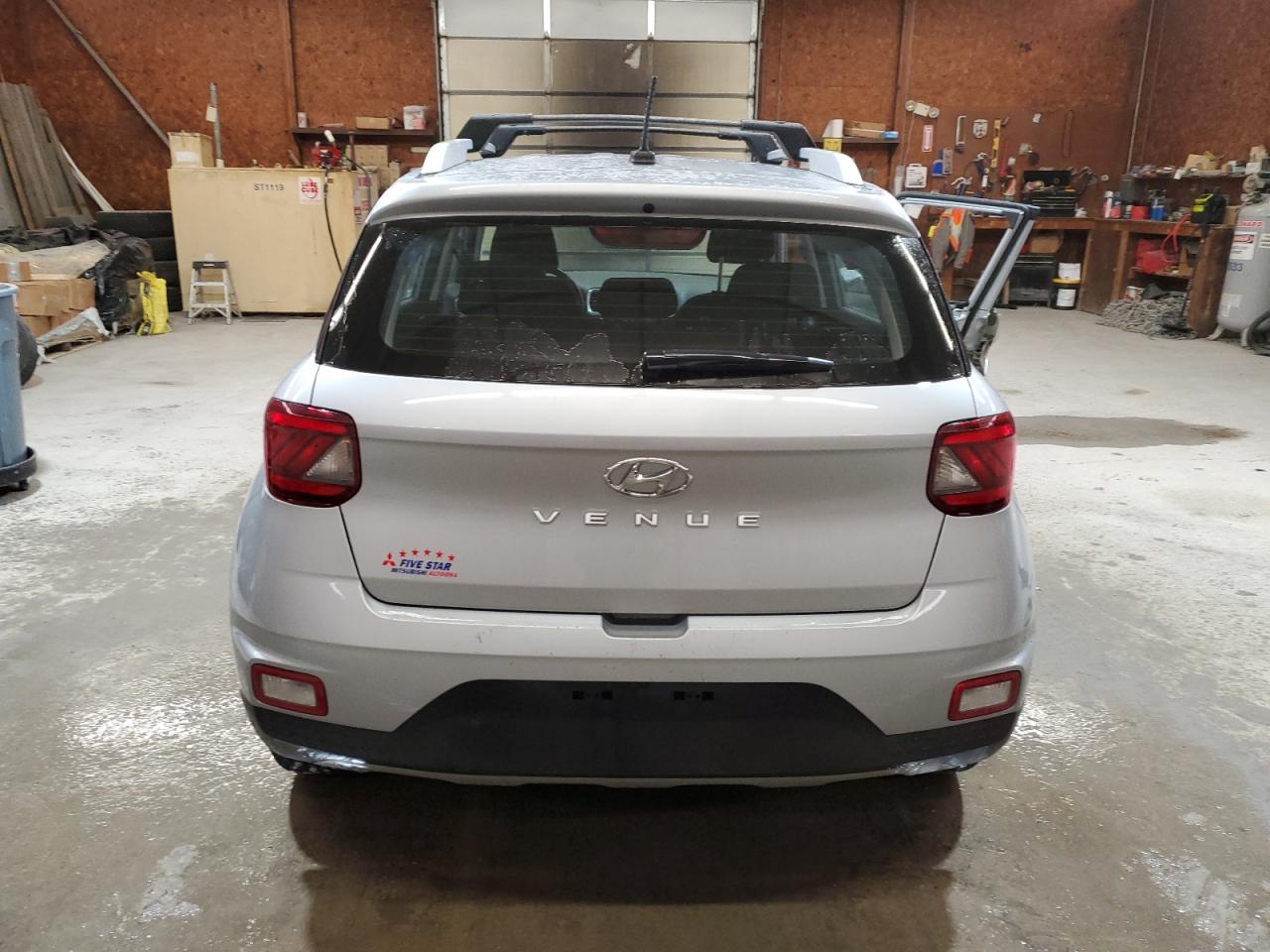 2023 Hyundai Venue - Image 6