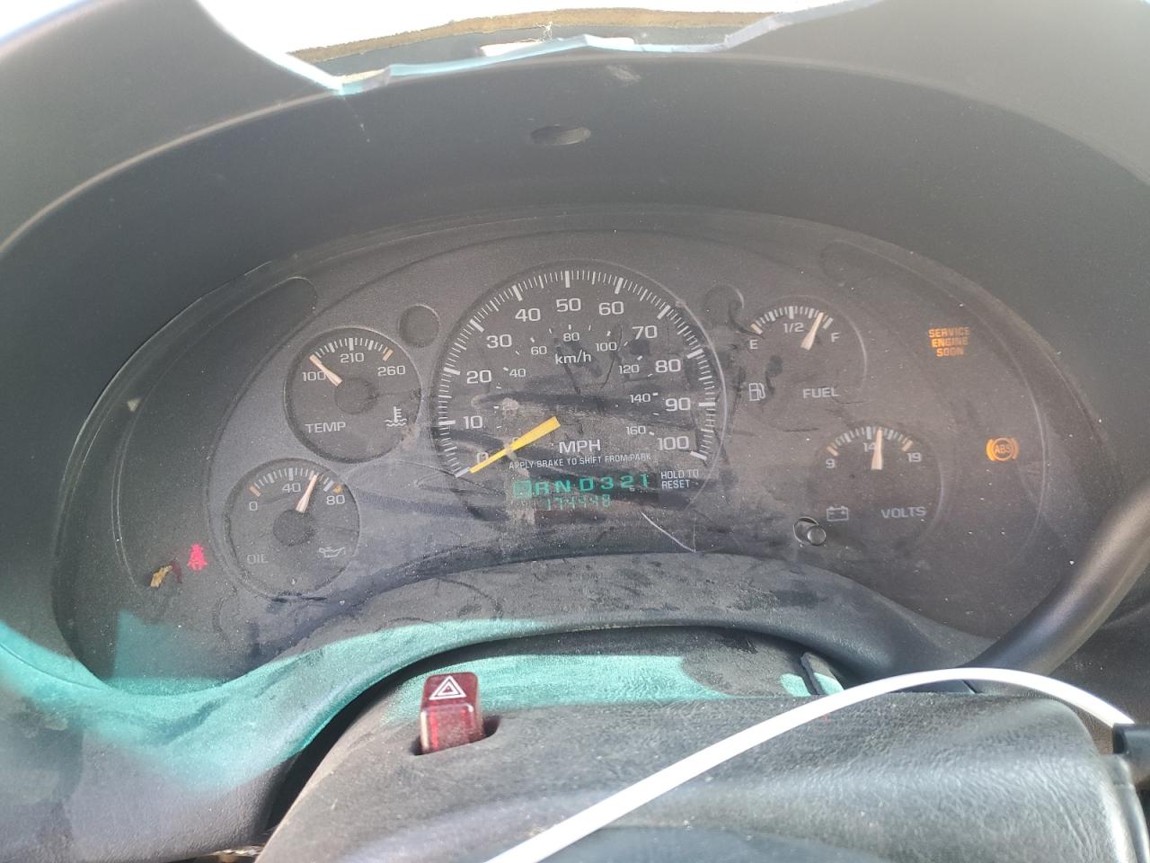2000 Chevrolet S-10 Pickup - Image 9