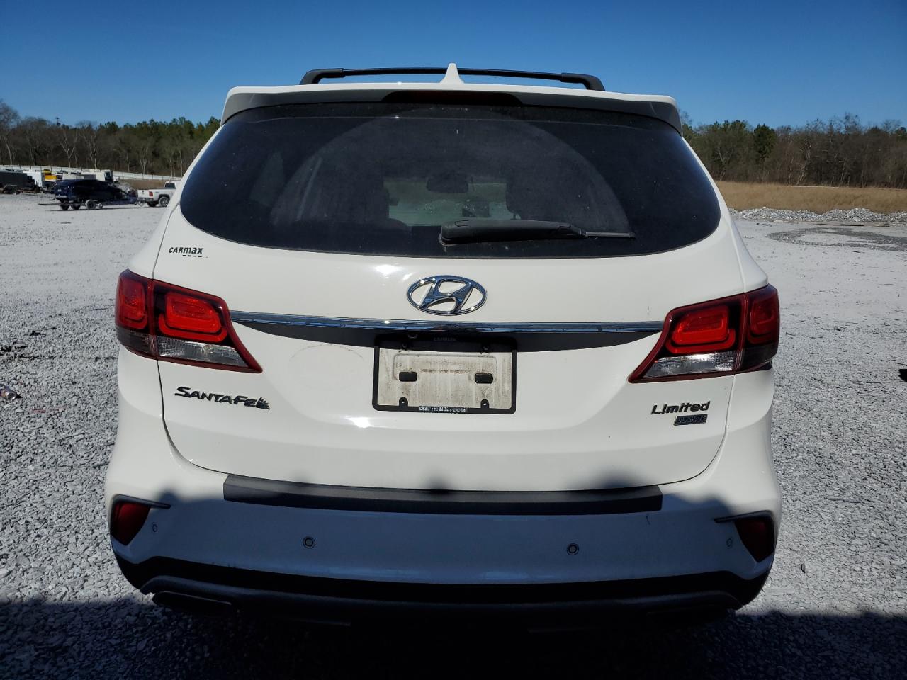 2017 Hyundai Santa Fe - Image 6