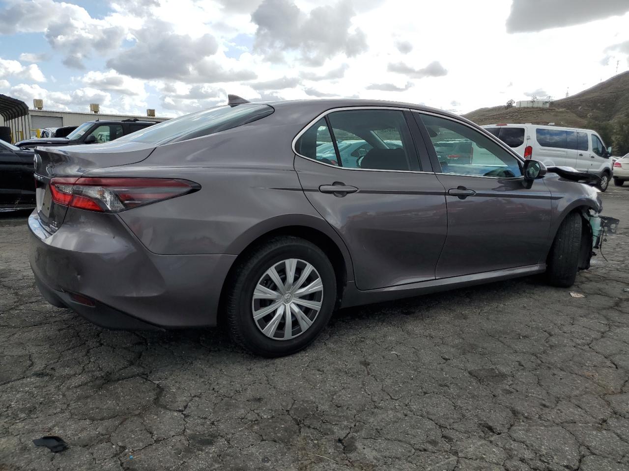 2022 Toyota Camry - Image 3