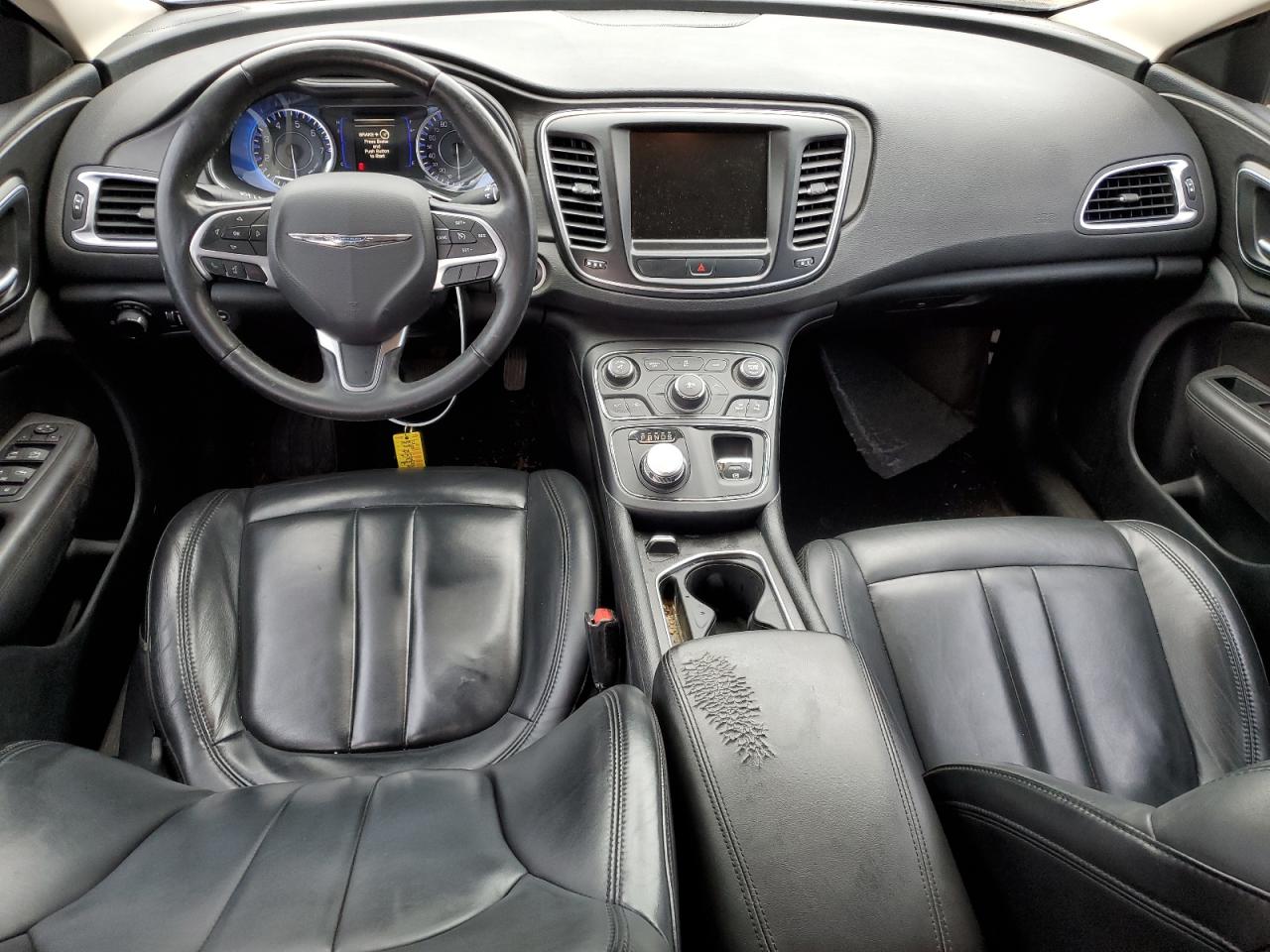 2016 Chrysler 200 - Image 8