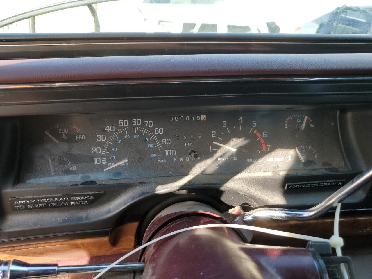 1993 Buick Park Avenue - Image 9