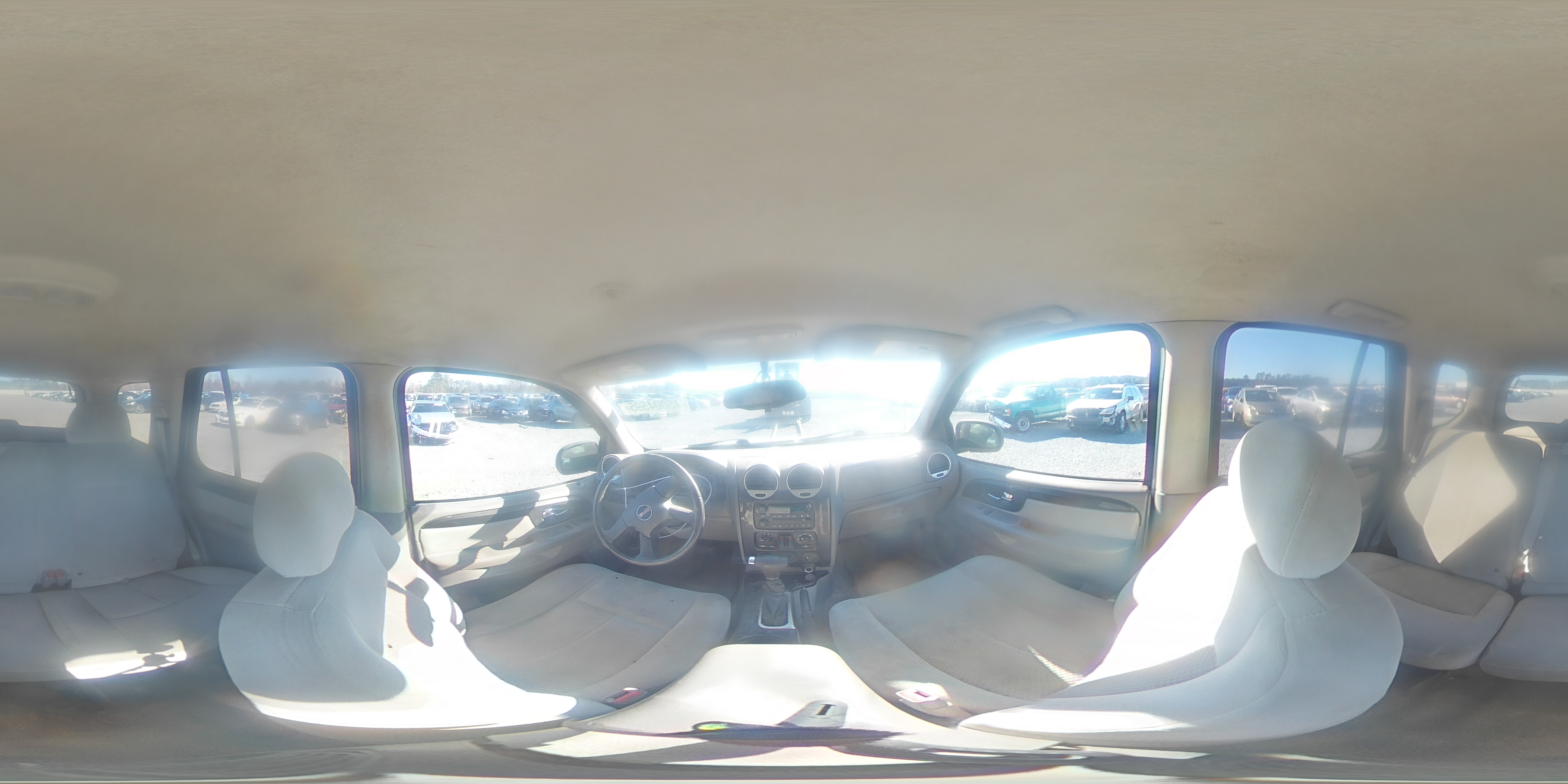 2007 GMC Envoy - Image 13