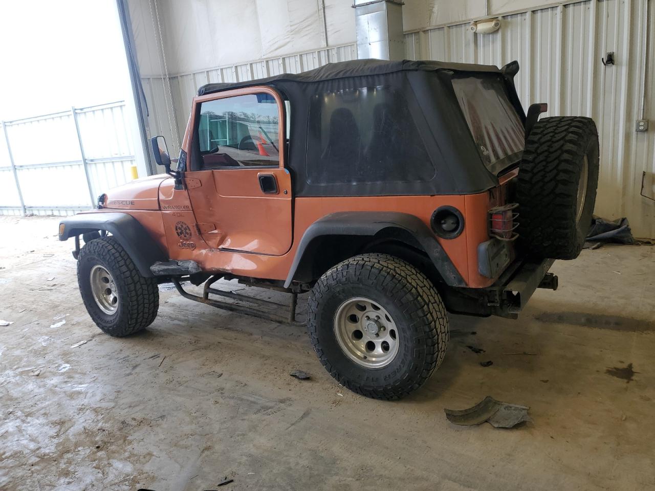 2000 Jeep Wrangler - Image 2