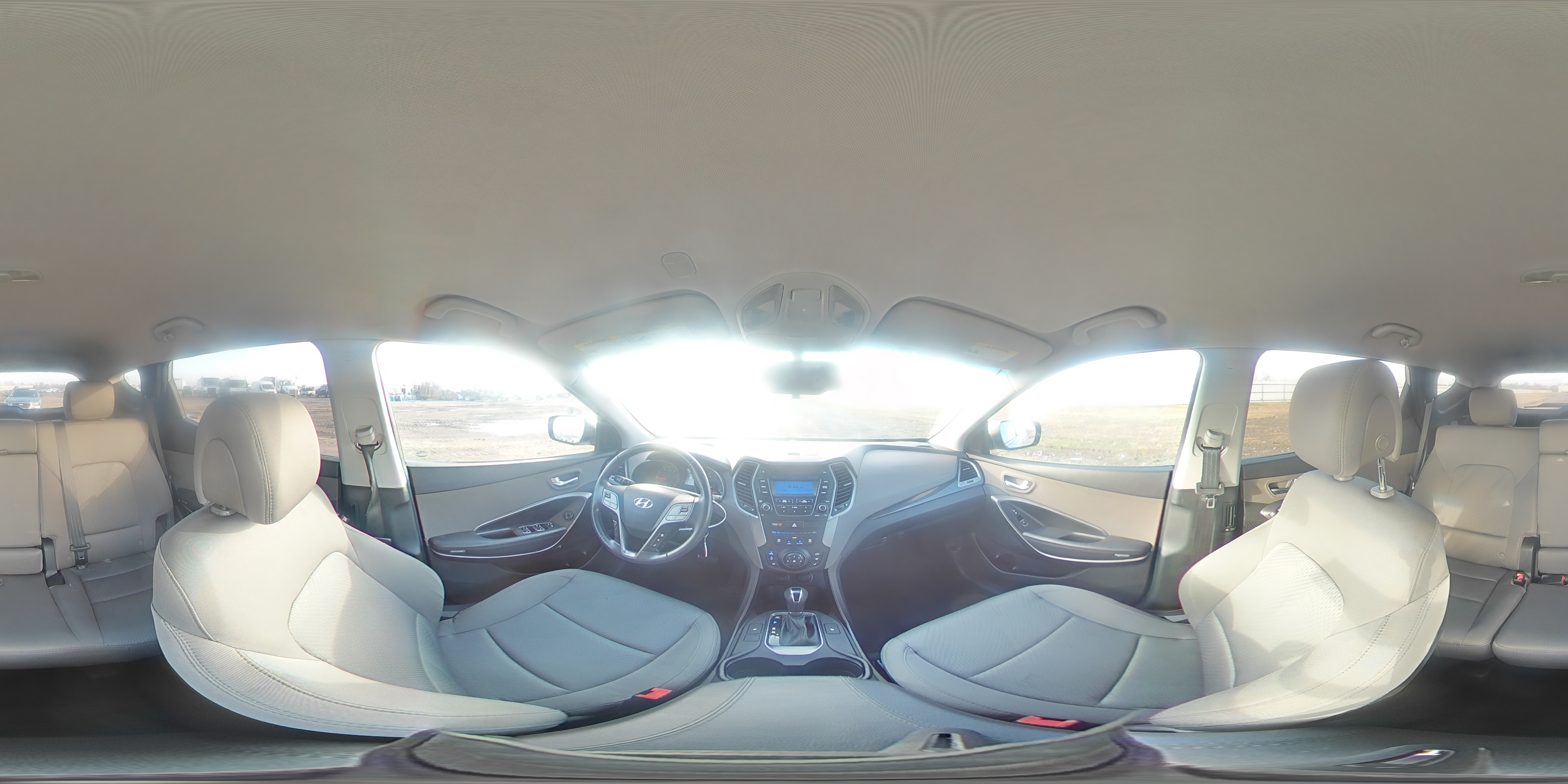 2013 Hyundai Santa Fe - Image 12