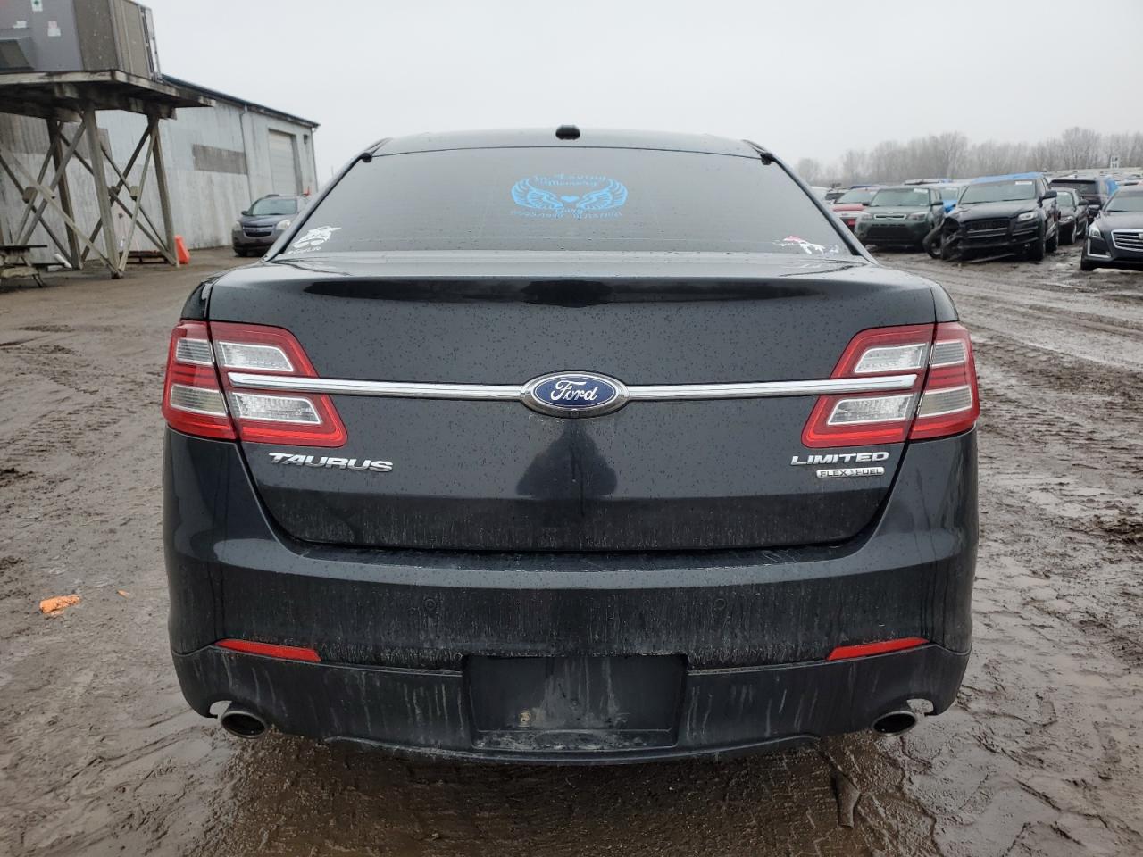2014 Ford Taurus - Image 6