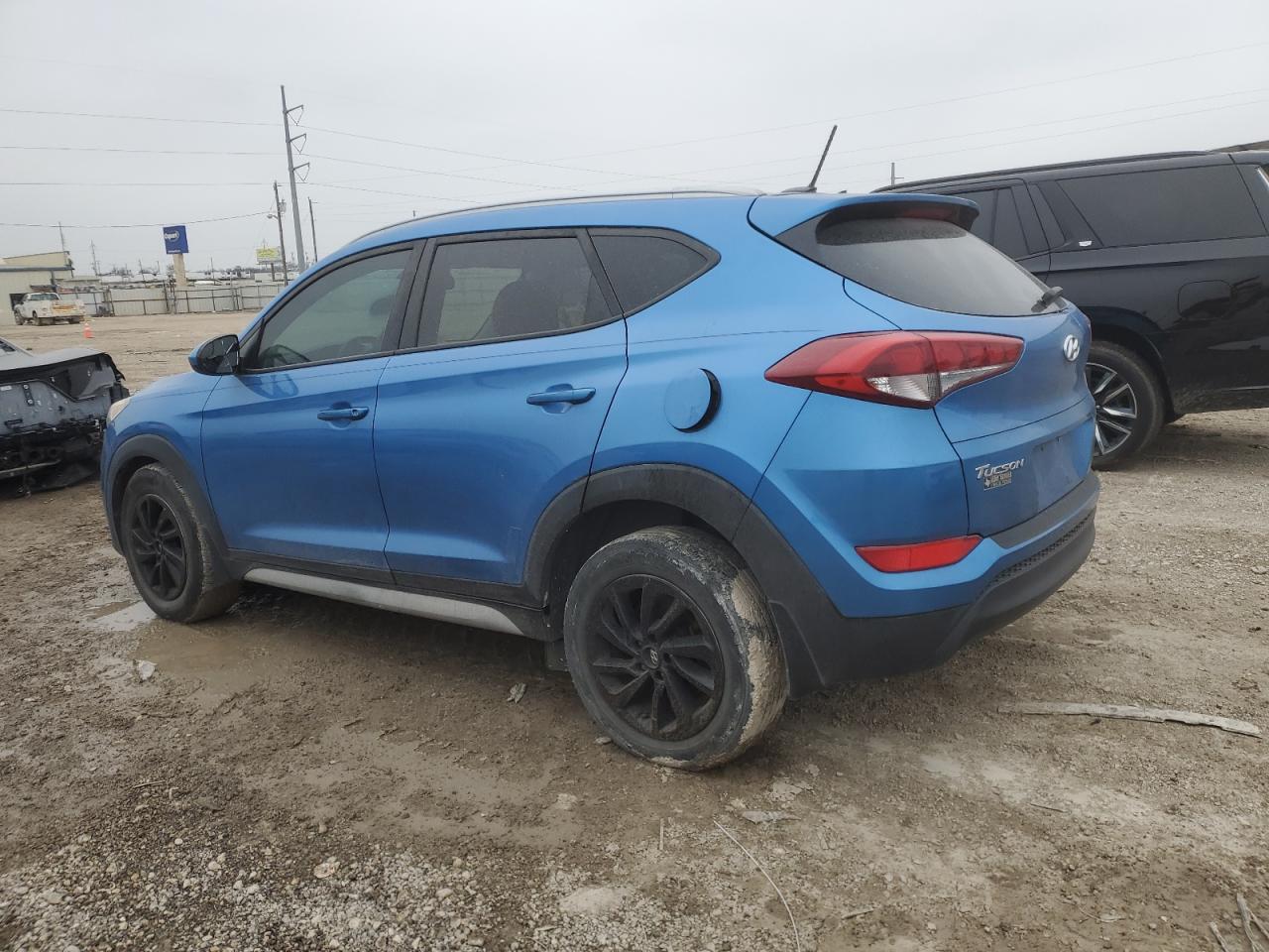 2017 Hyundai Tucson - Image 2