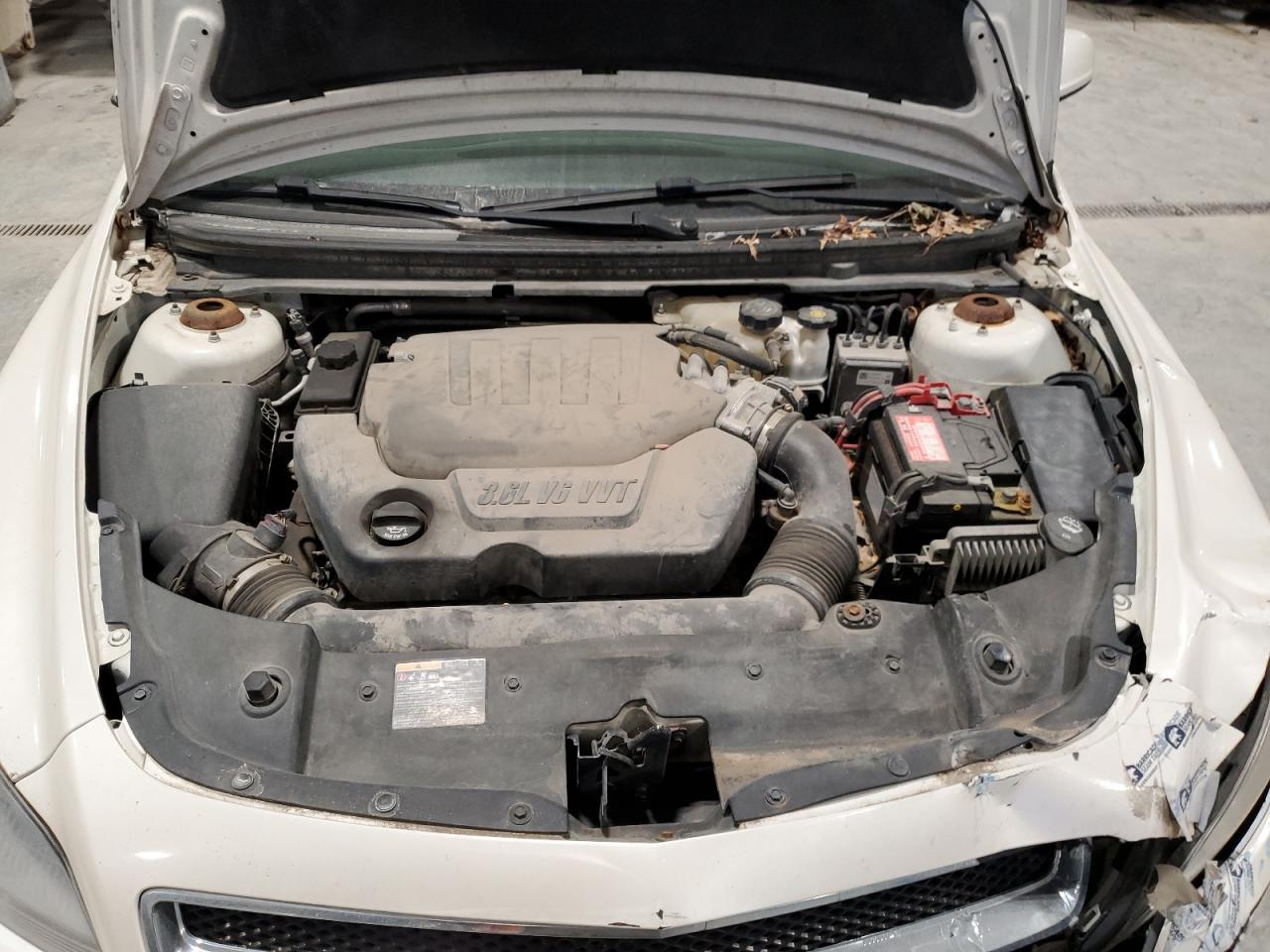 2011 Chevrolet Malibu - Image 11