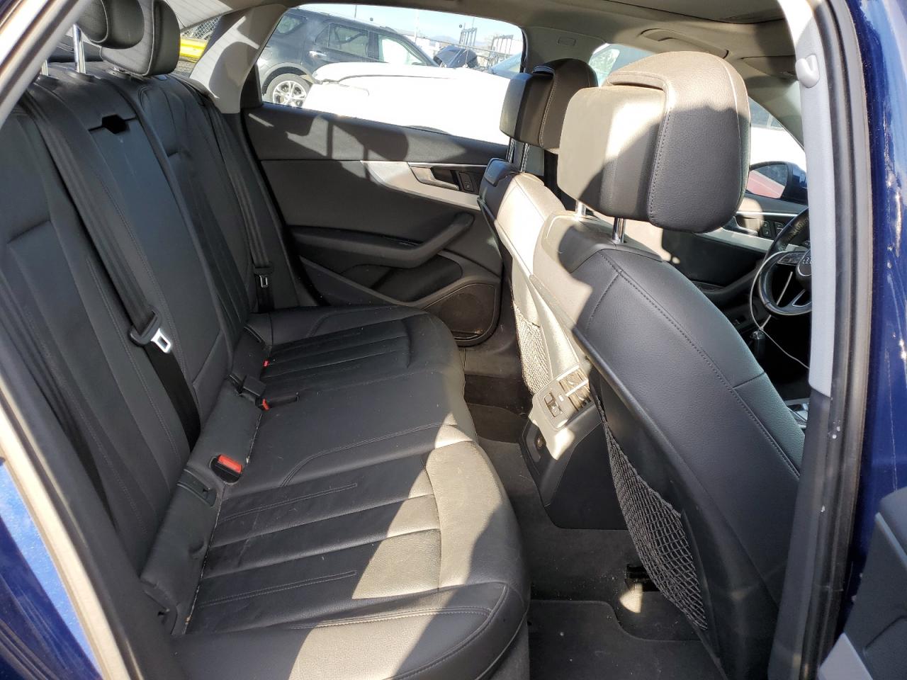 2017 Audi A4 - Image 10