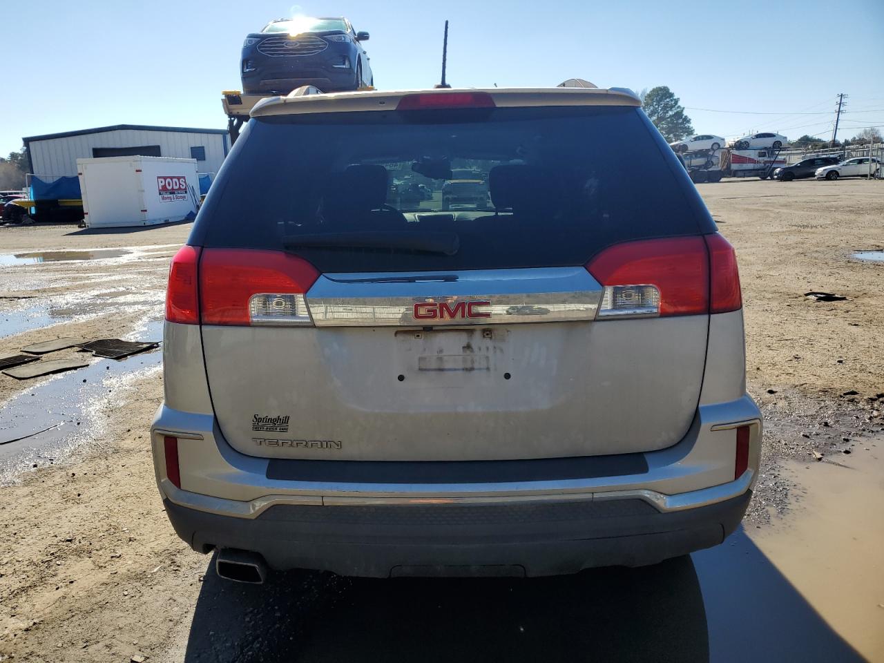 2017 GMC Terrain - Image 6
