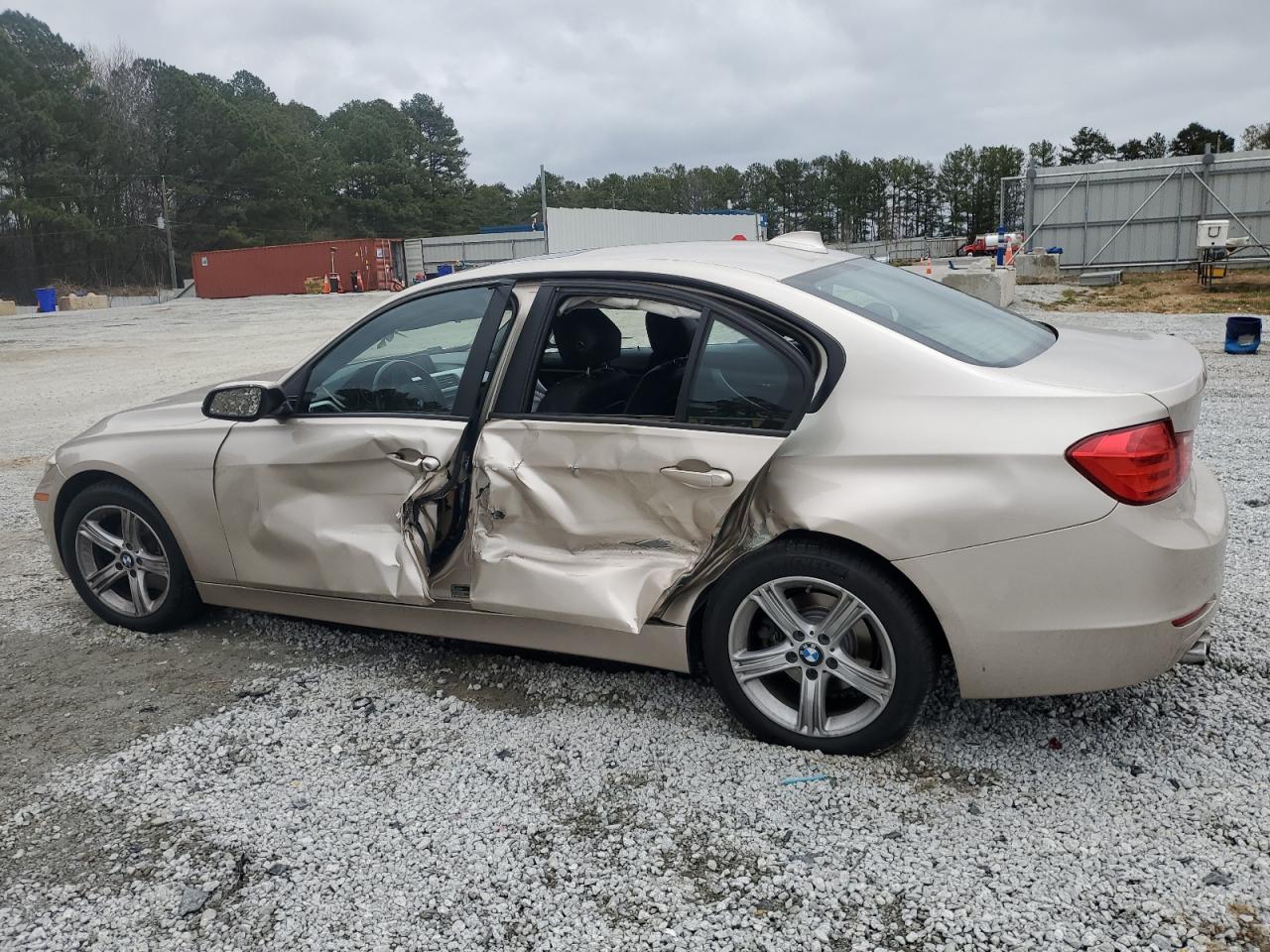 2013 BMW 3er - Image 2