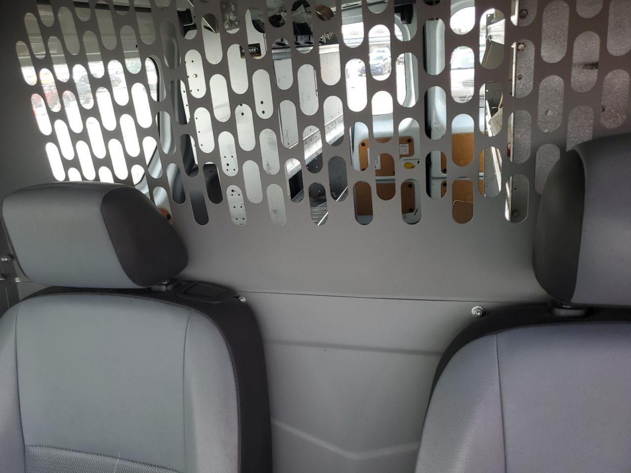 2017 Ford Transit - Image 10