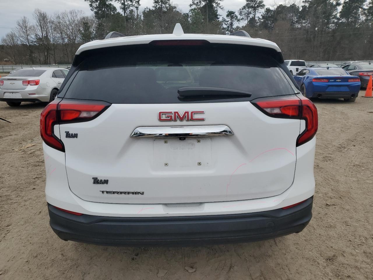 2019 GMC Terrain - Image 6