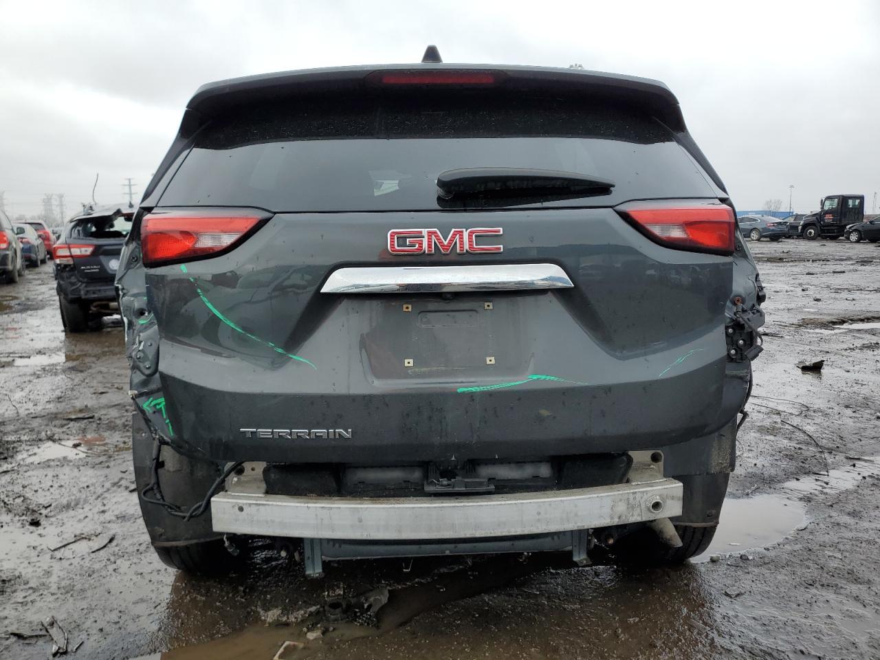 2018 GMC Terrain - Image 6