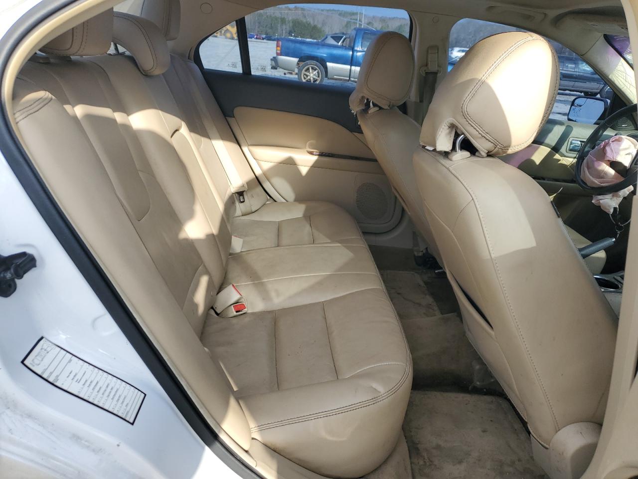 2012 Ford Fusion - Image 11