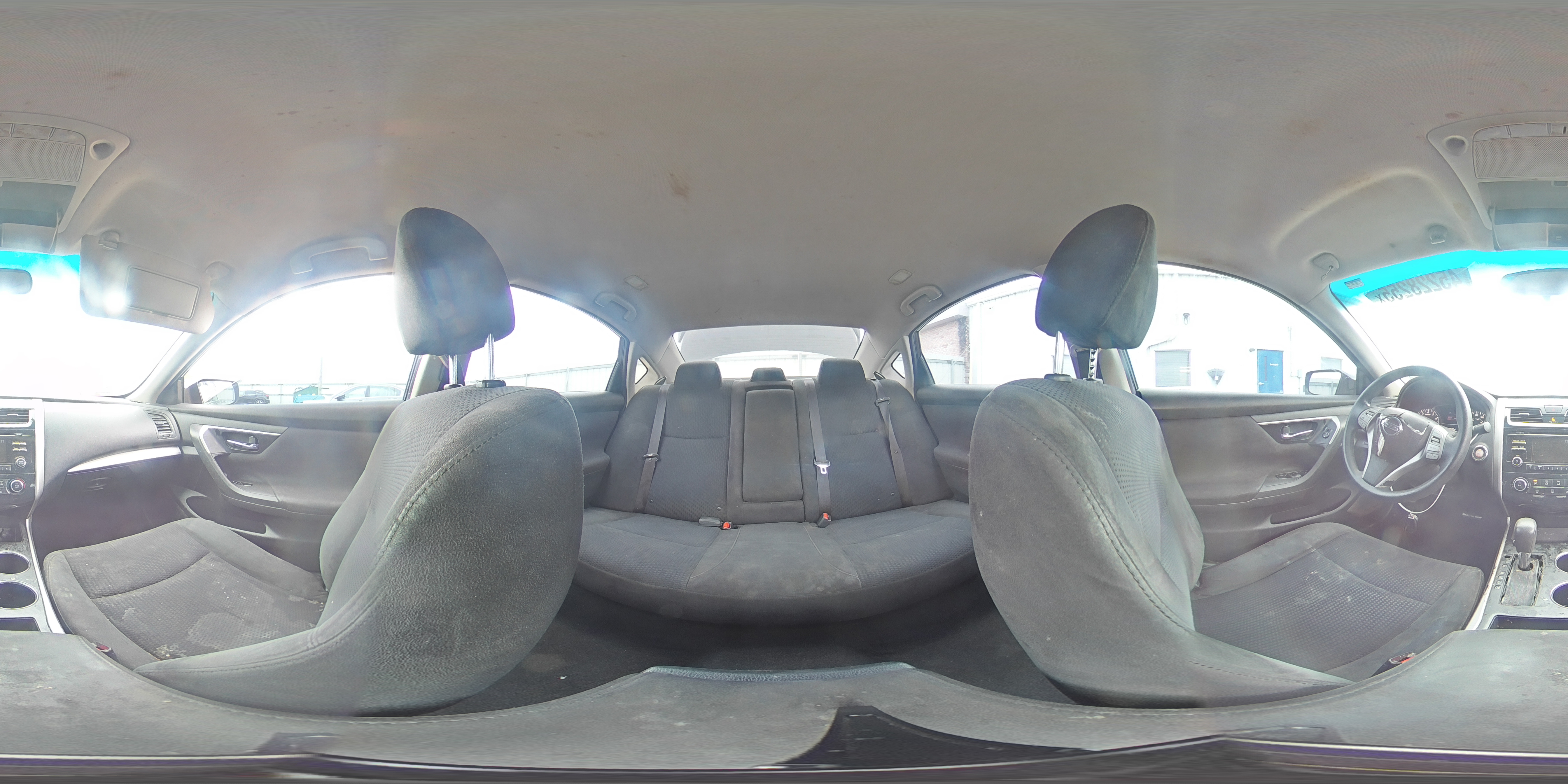2015 Nissan Altima - Image 15