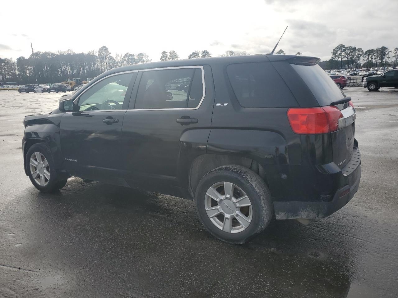 2012 GMC Terrain - Image 2