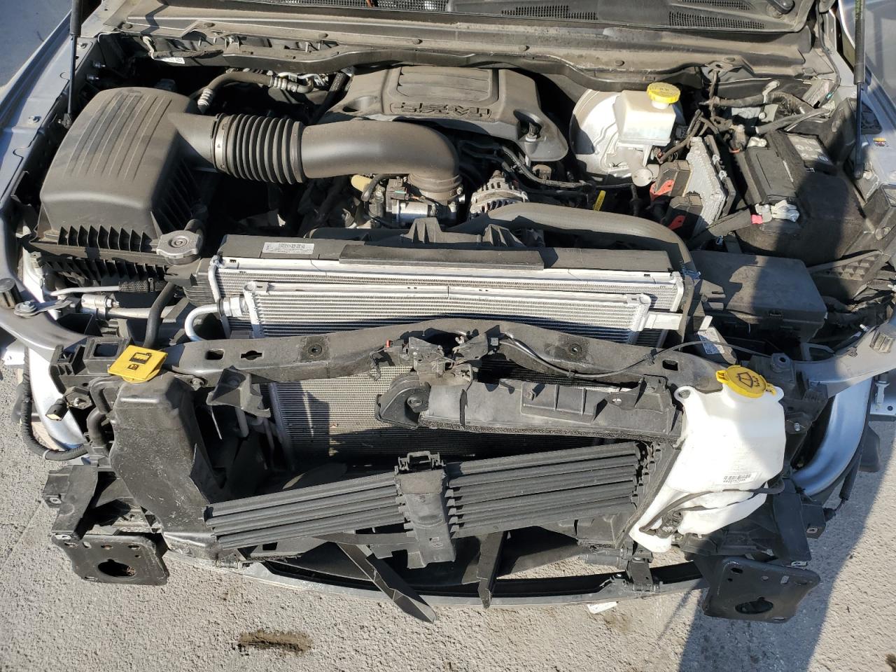 2022 RAM 1500 - Image 11